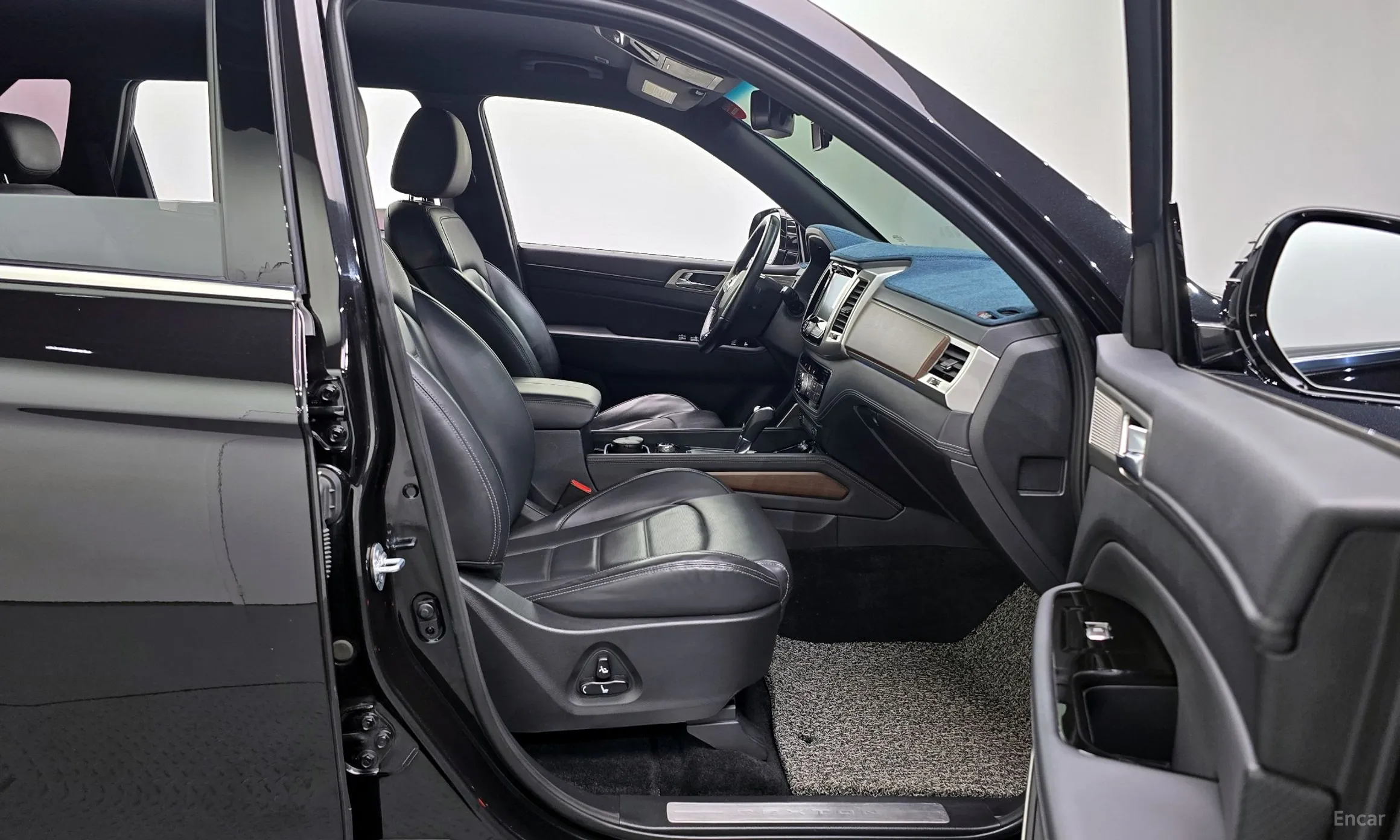 KG Mobility (SsangYong) G4 Rexton превью 10