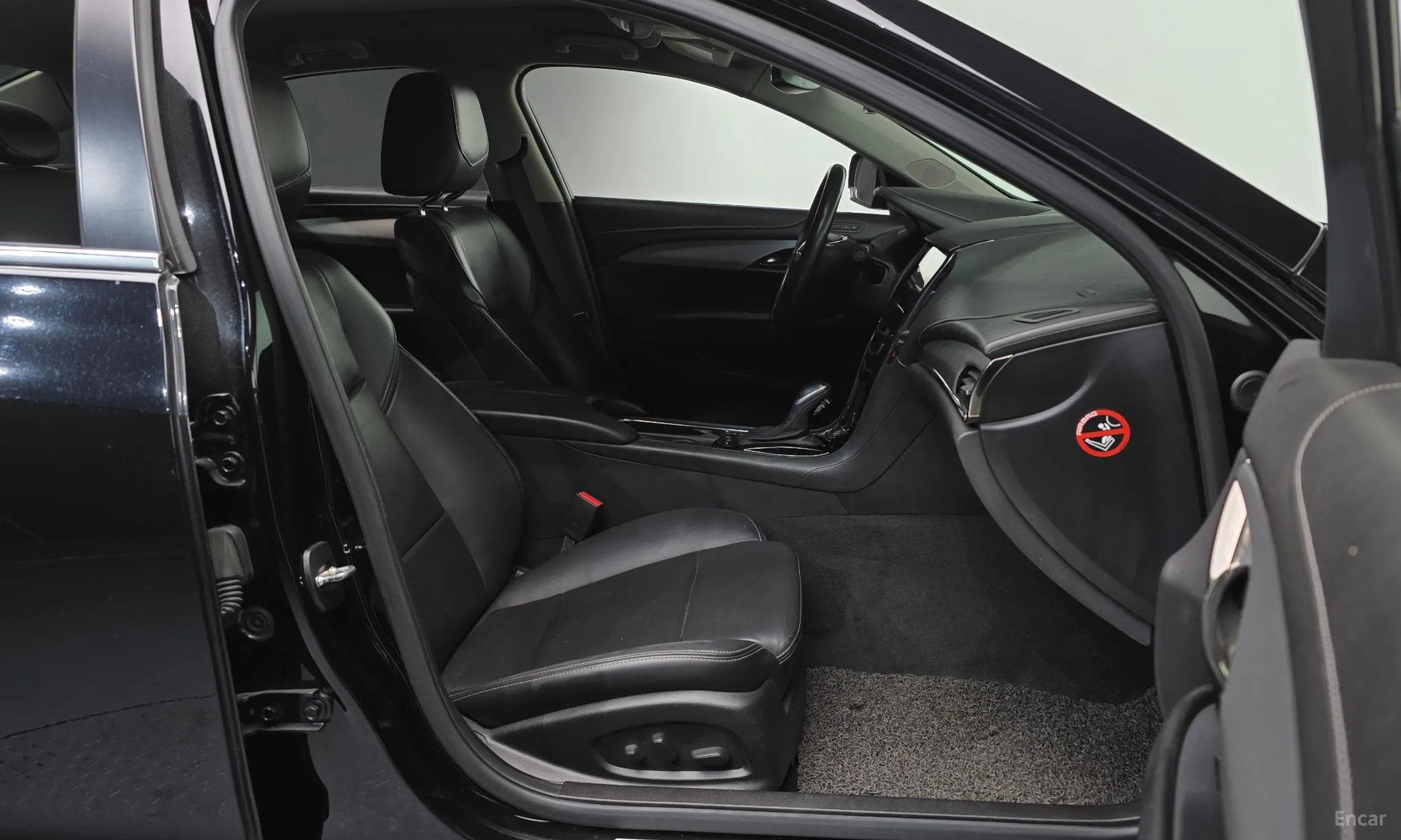 Cadillac Ats превью 11