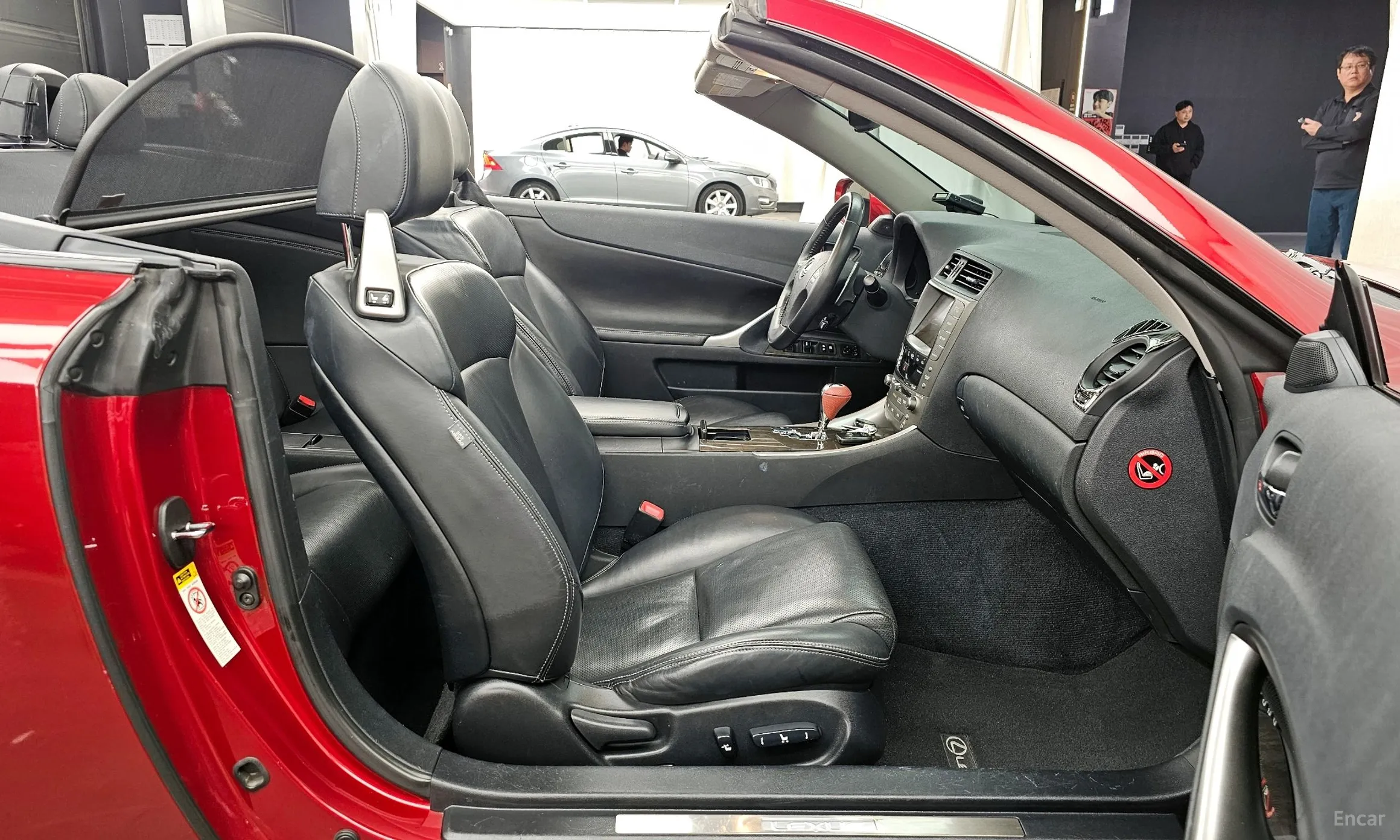 Lexus IS250 превью 11