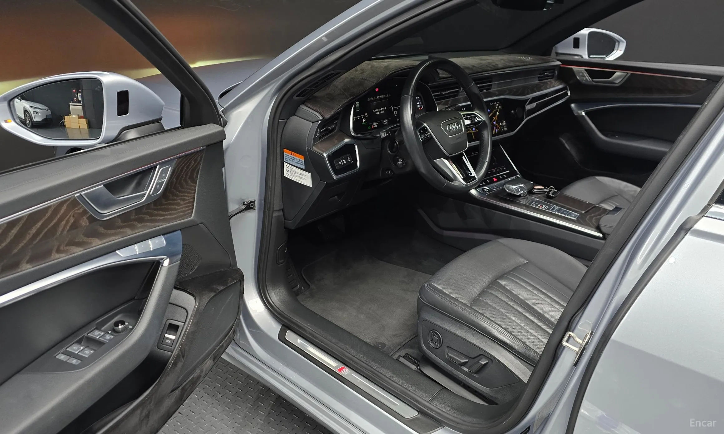 Audi A6 (C8) превью 11