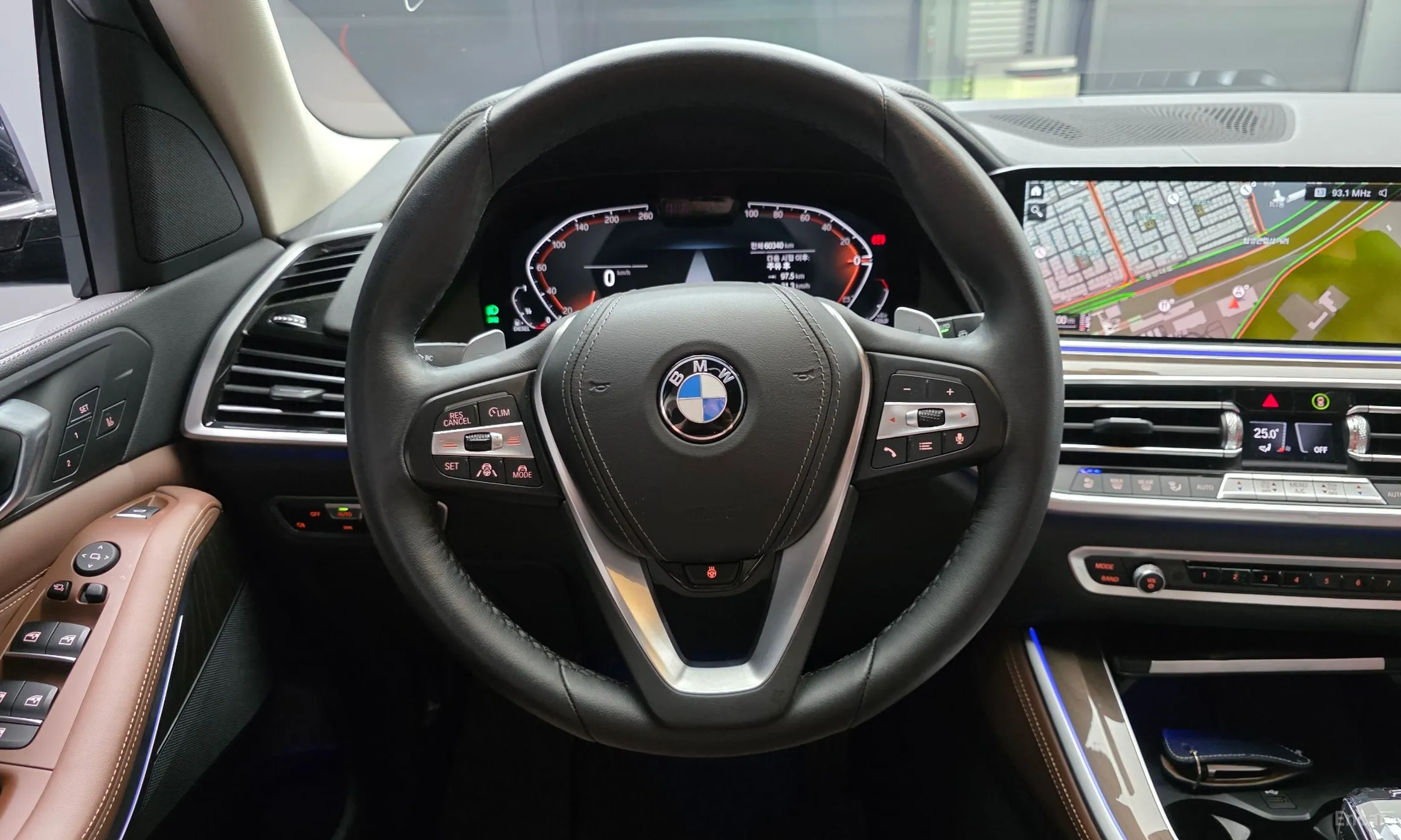 BMW X5 (G05) превью 13