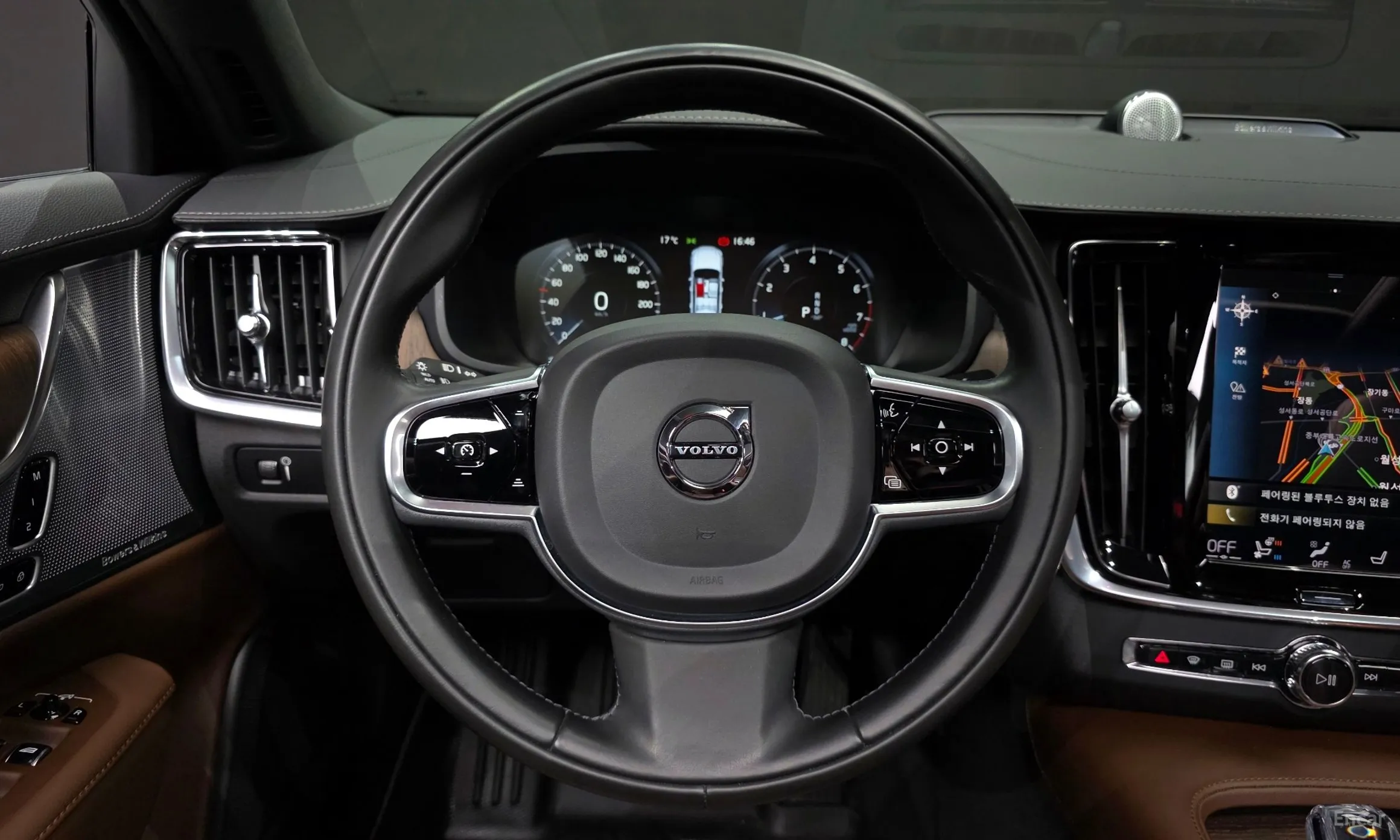 Volvo S90 превью 13