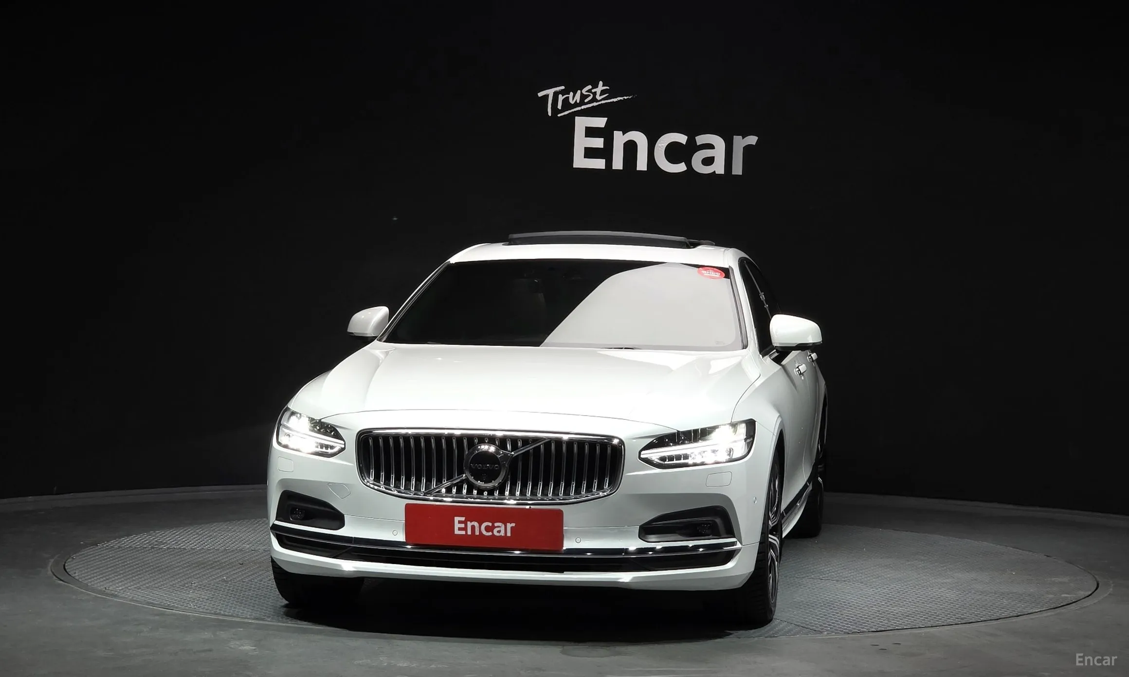 Volvo S90 превью 3