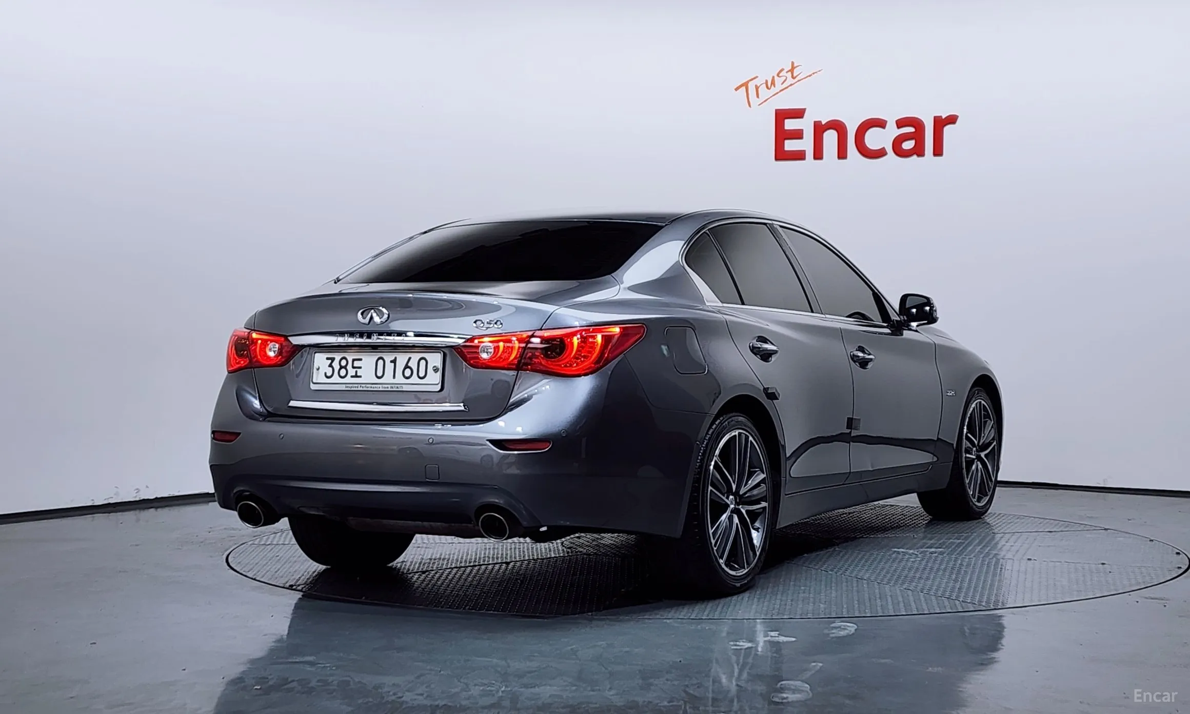 Infiniti Q50