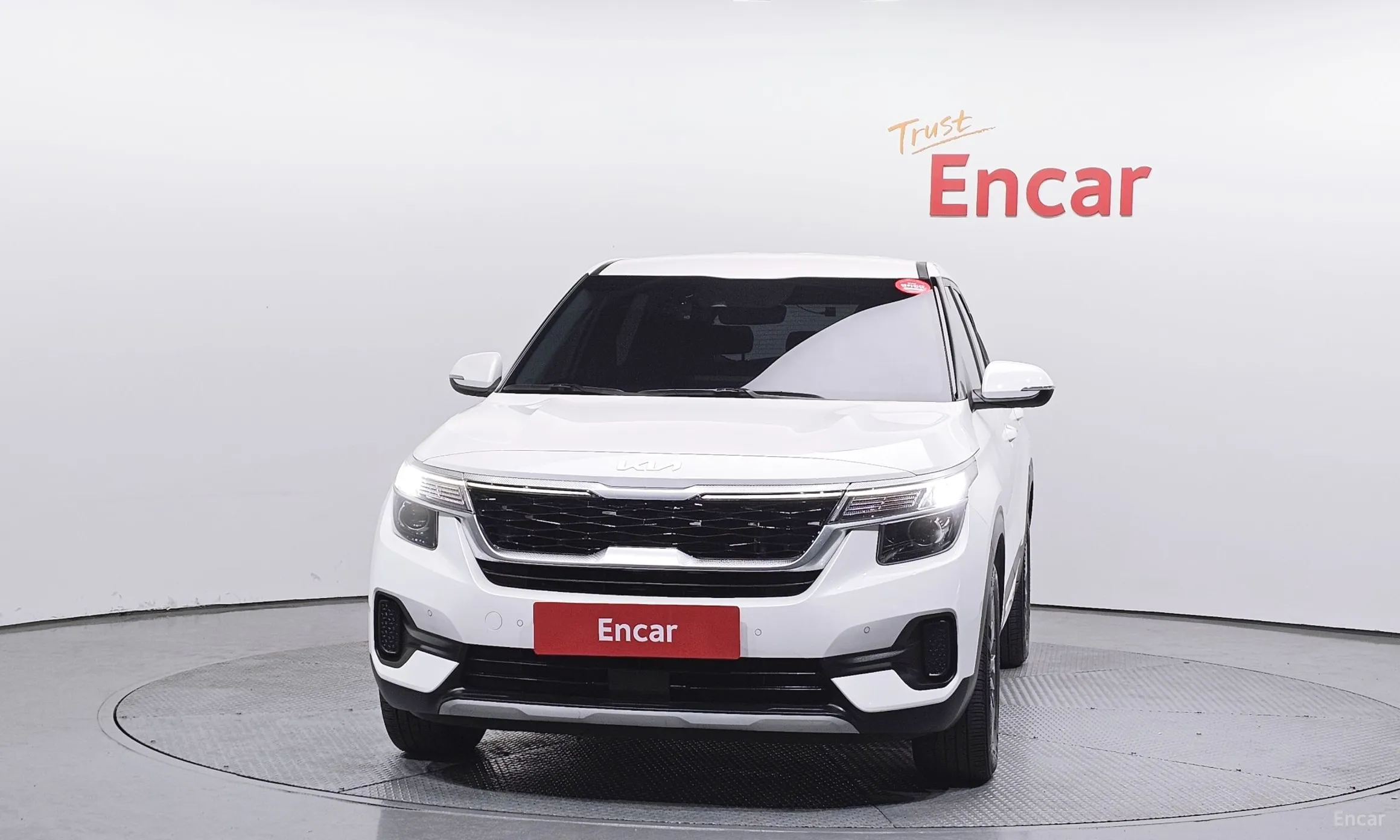 Kia Seltos превью 3