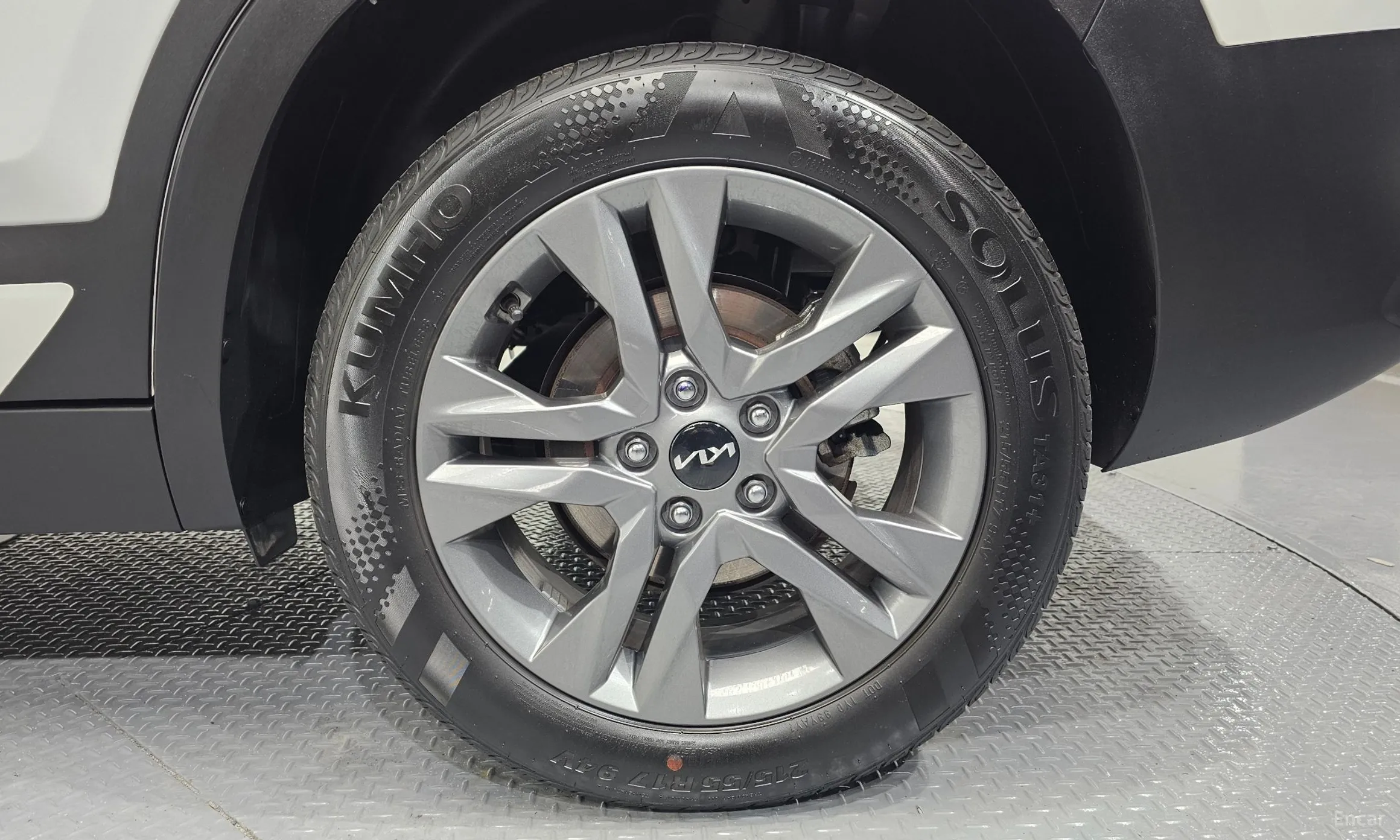Kia Seltos превью 5