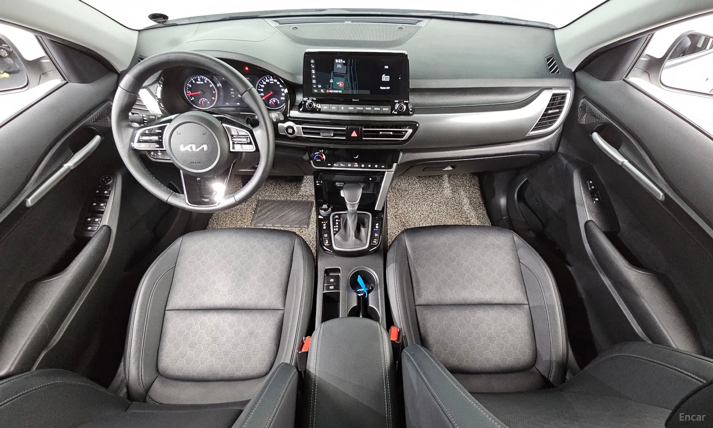 Kia Seltos превью 7