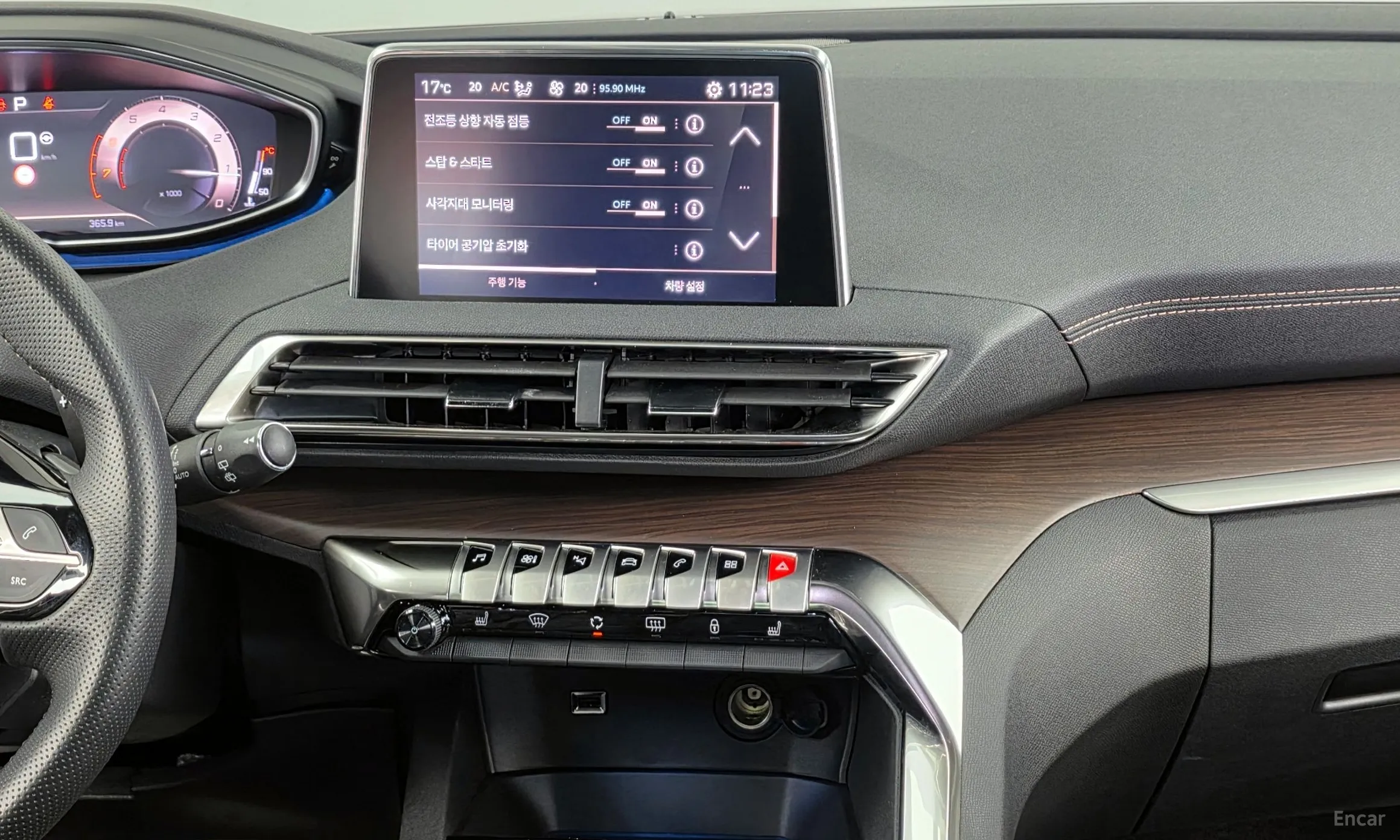 Peugeot 5008 2nd generation превью 14