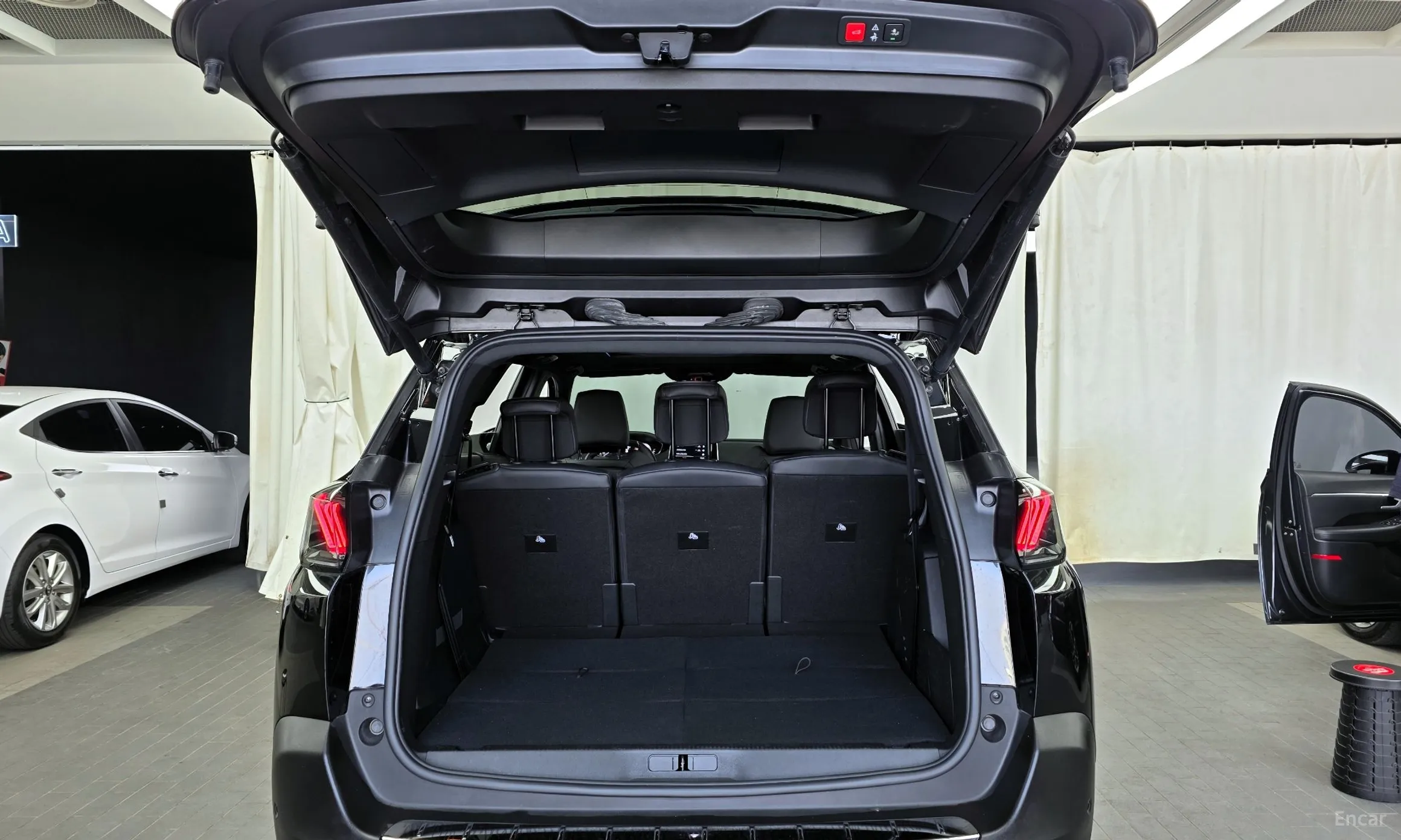 Peugeot 5008 2nd generation превью 20