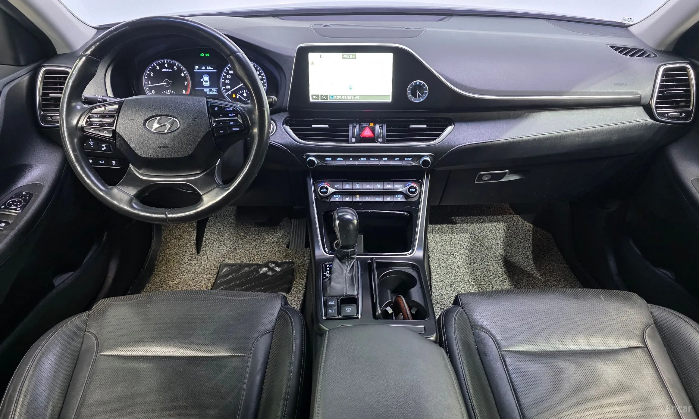 Hyundai Grandeur IG превью 7