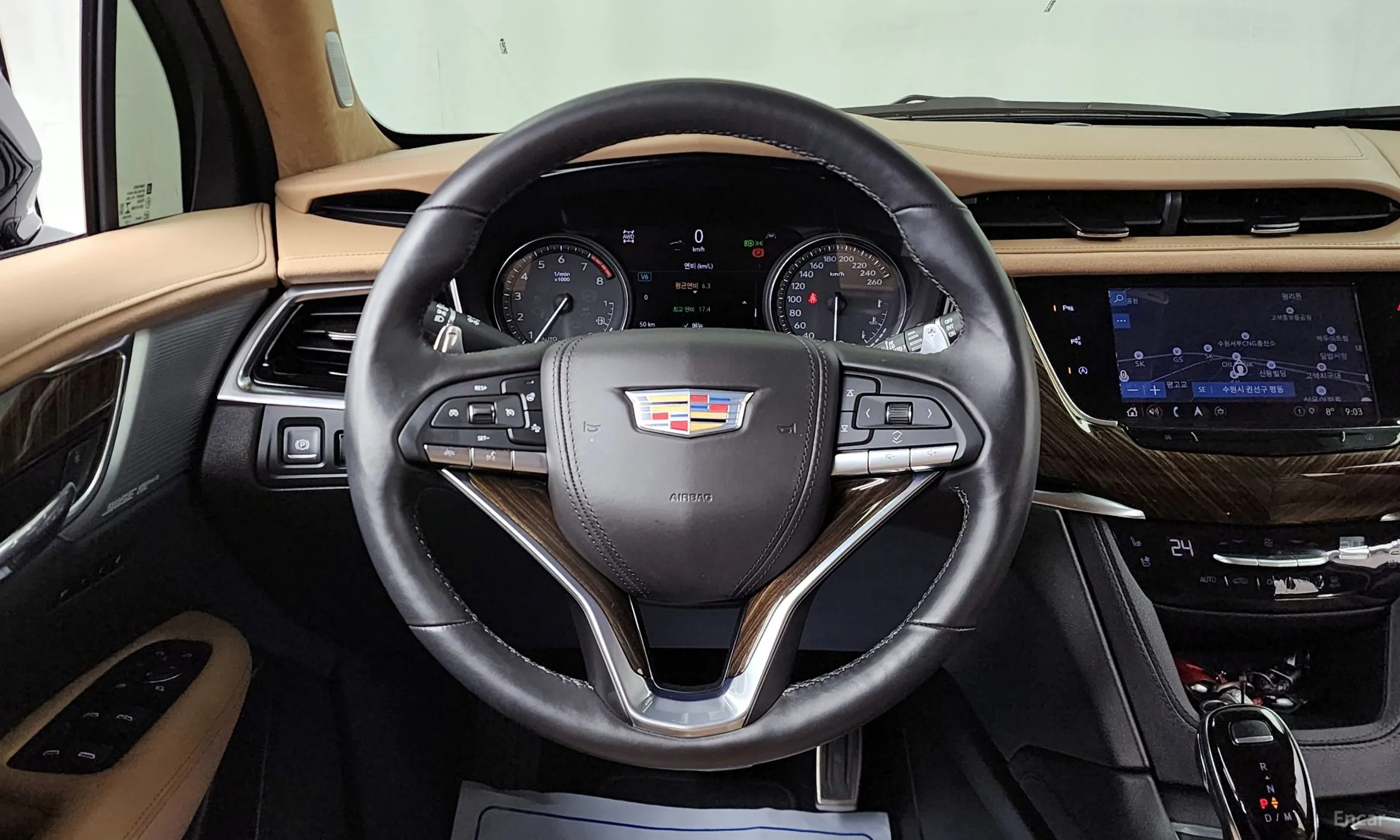 Cadillac XT6 превью 13