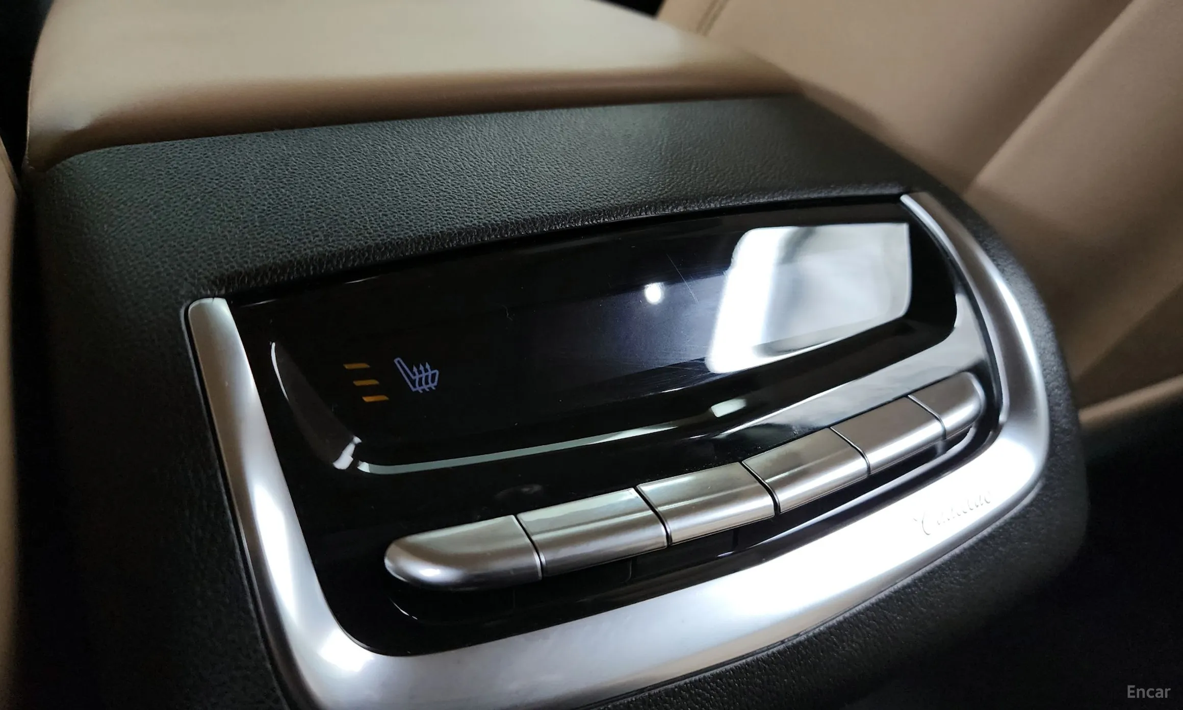 Cadillac XT6 превью 19