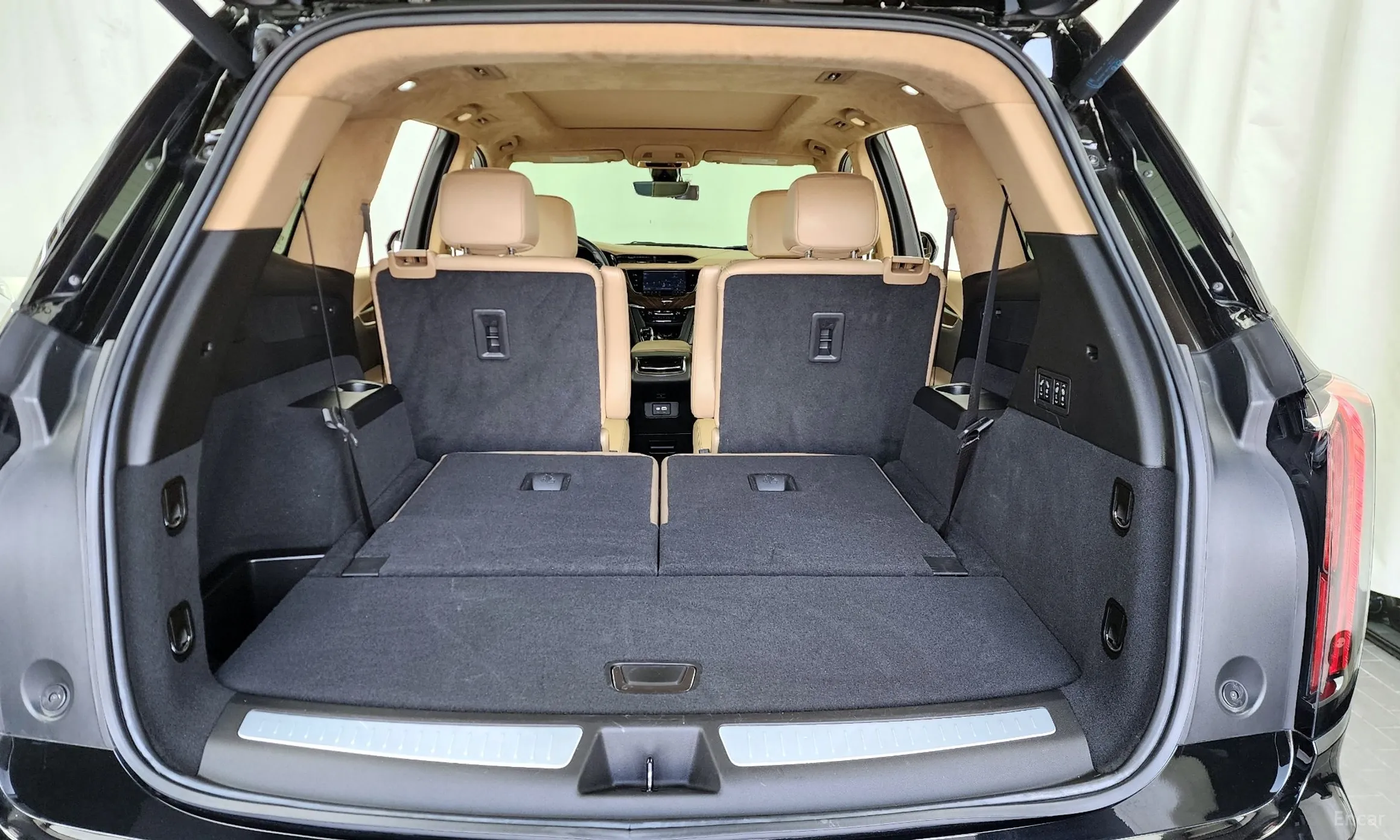Cadillac XT6 превью 20