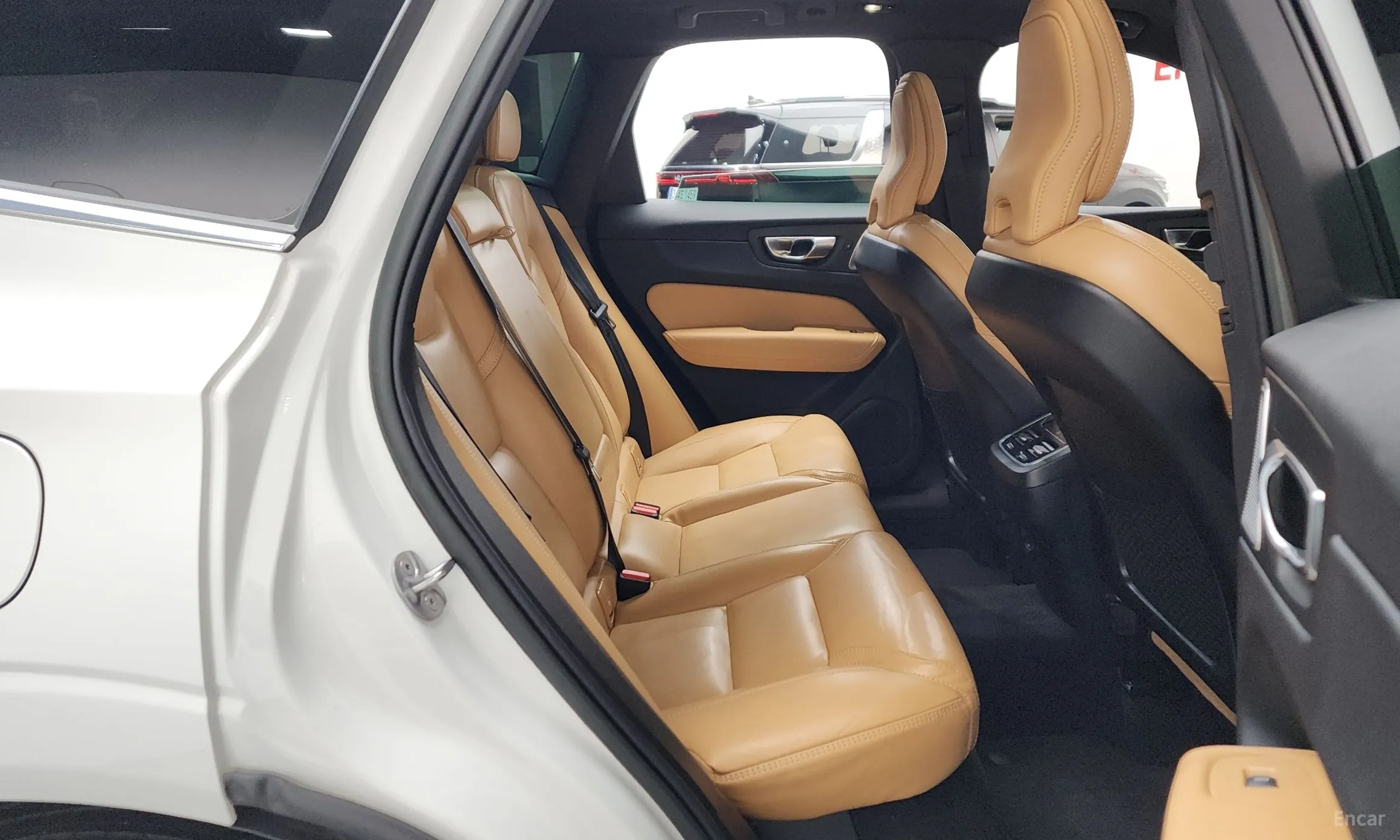 Volvo XC60 Gen 2 превью 12