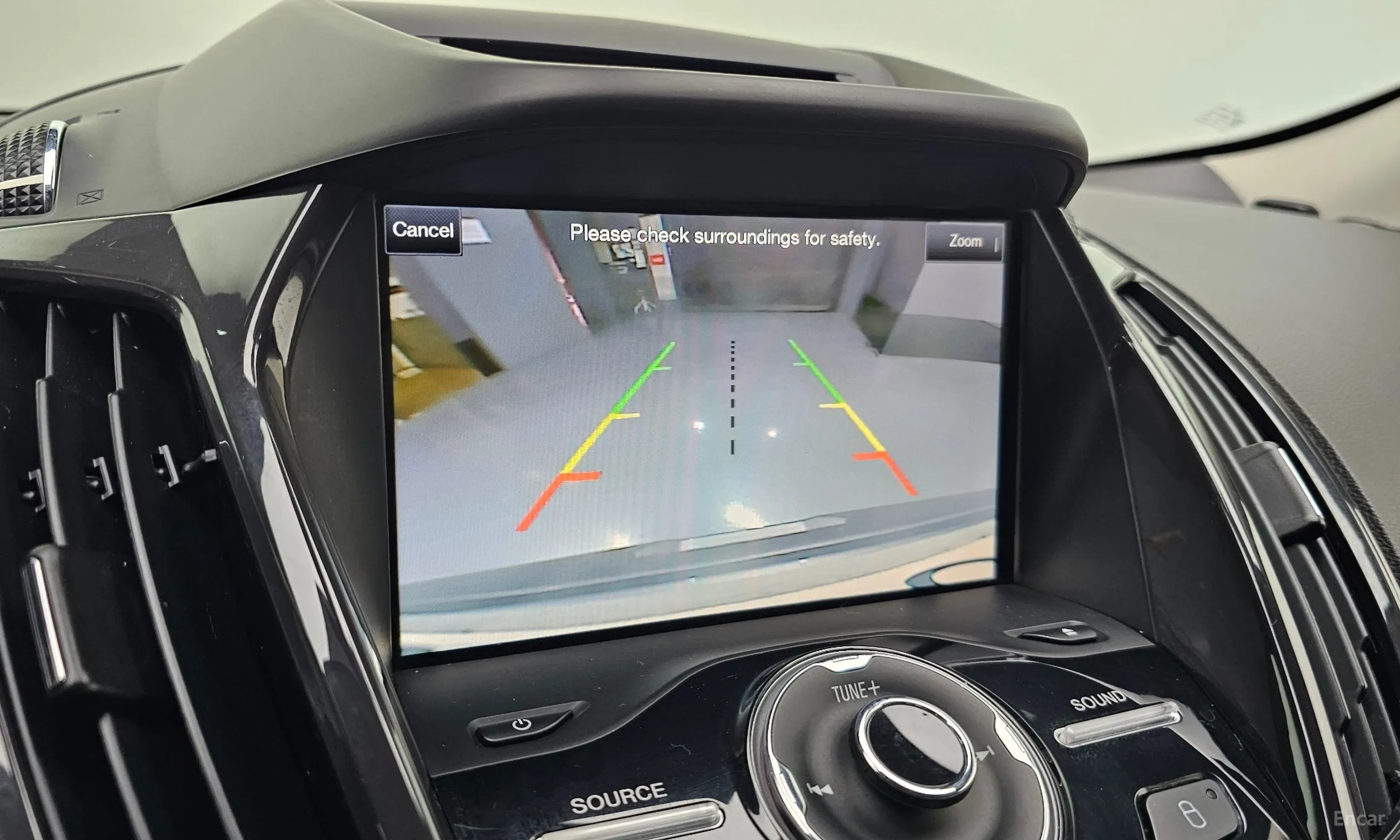 Ford Escape превью 17