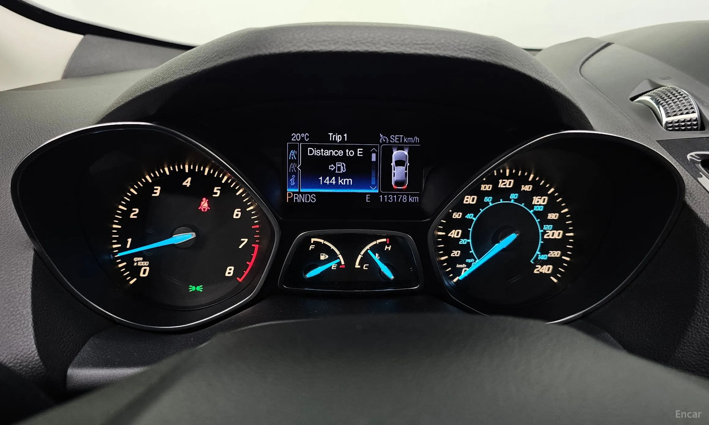 Ford Escape превью 8