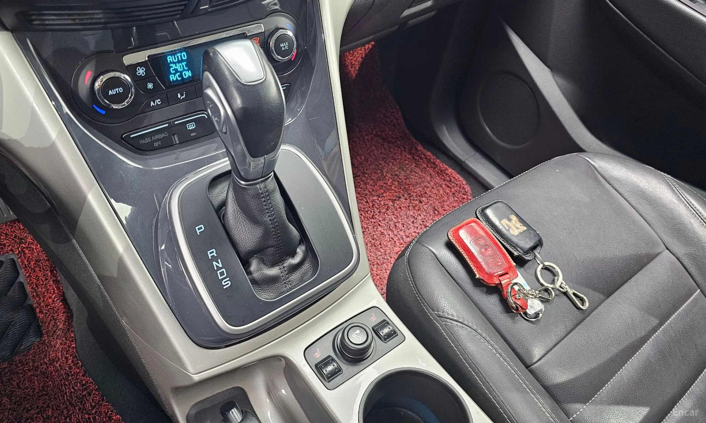 Ford Escape превью 9