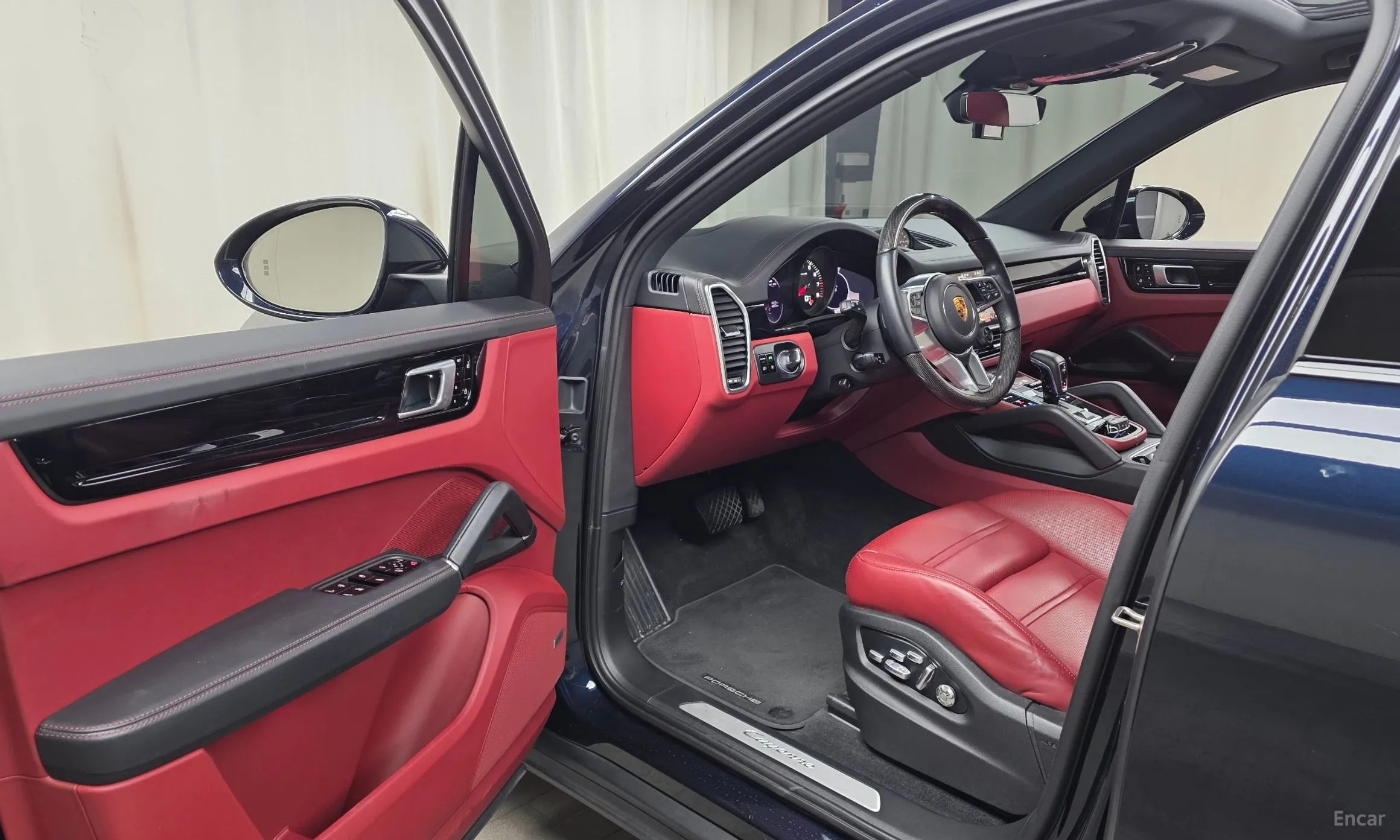 Porsche Cayenne (PO536) превью 10
