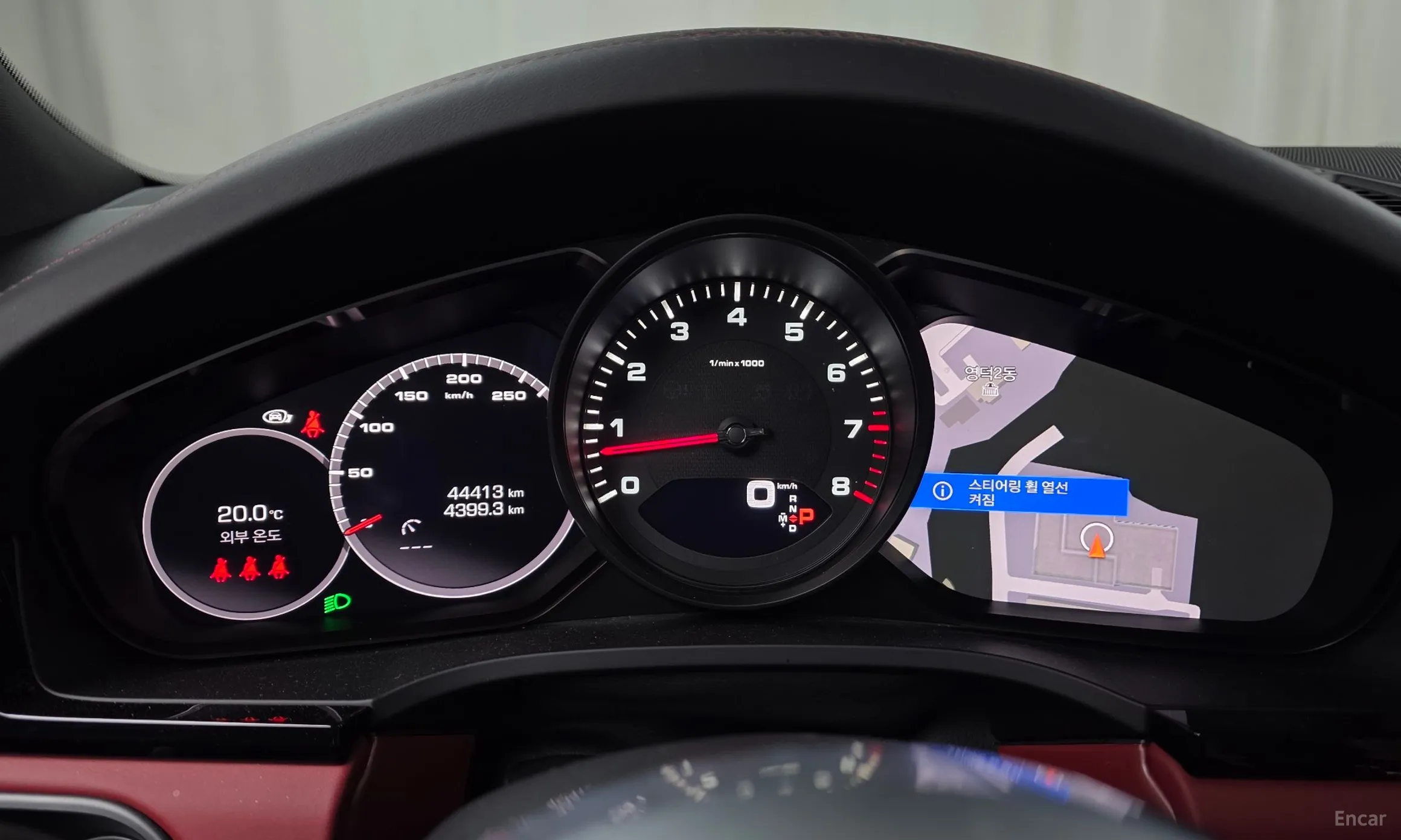 Porsche Cayenne (PO536) превью 8