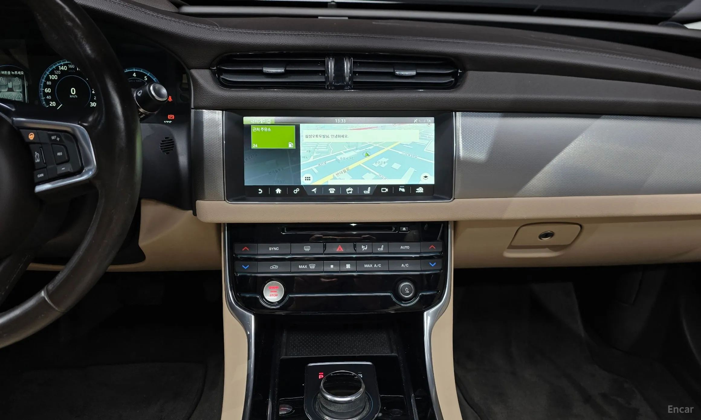 Jaguar XF (x260) превью 15