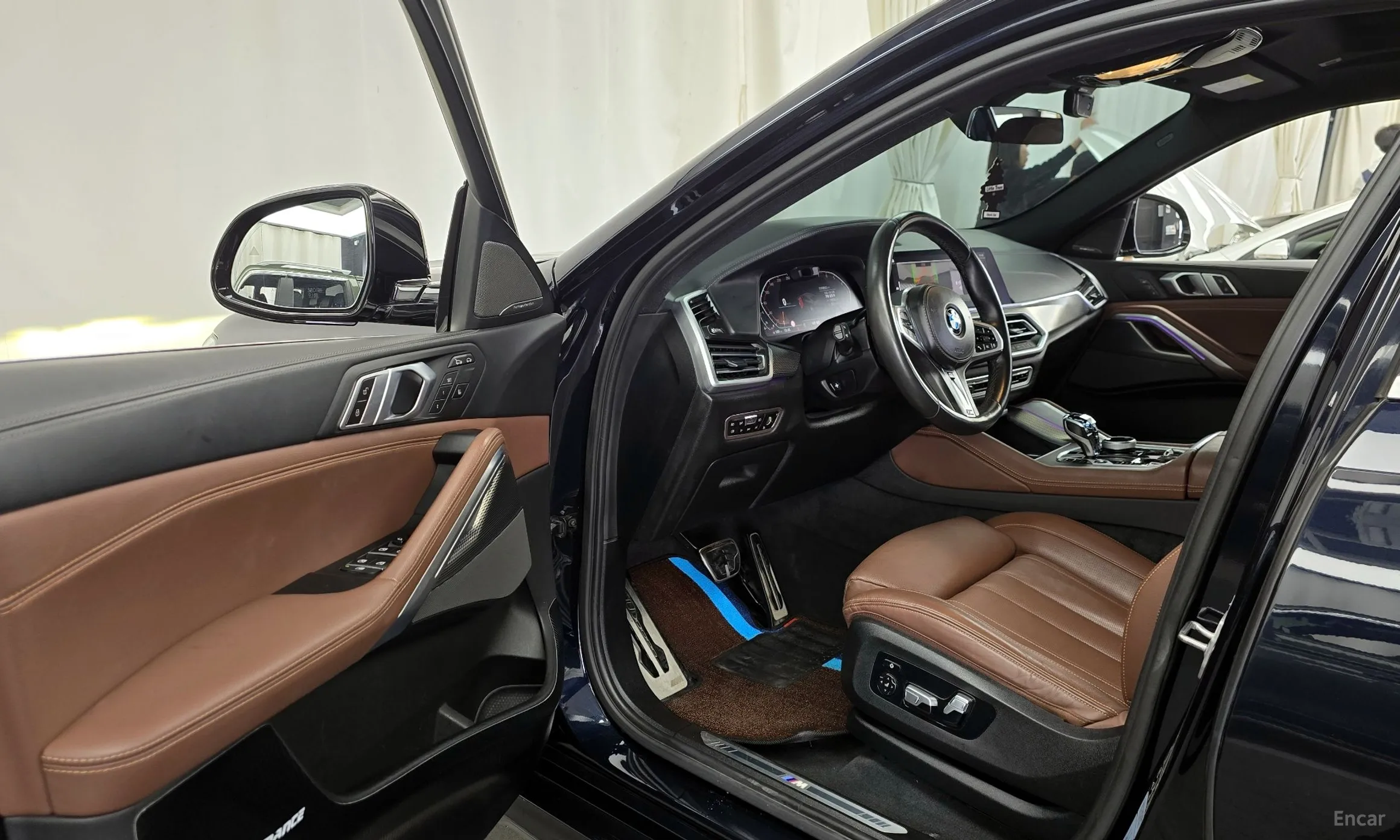 BMW X6 (G06) превью 10