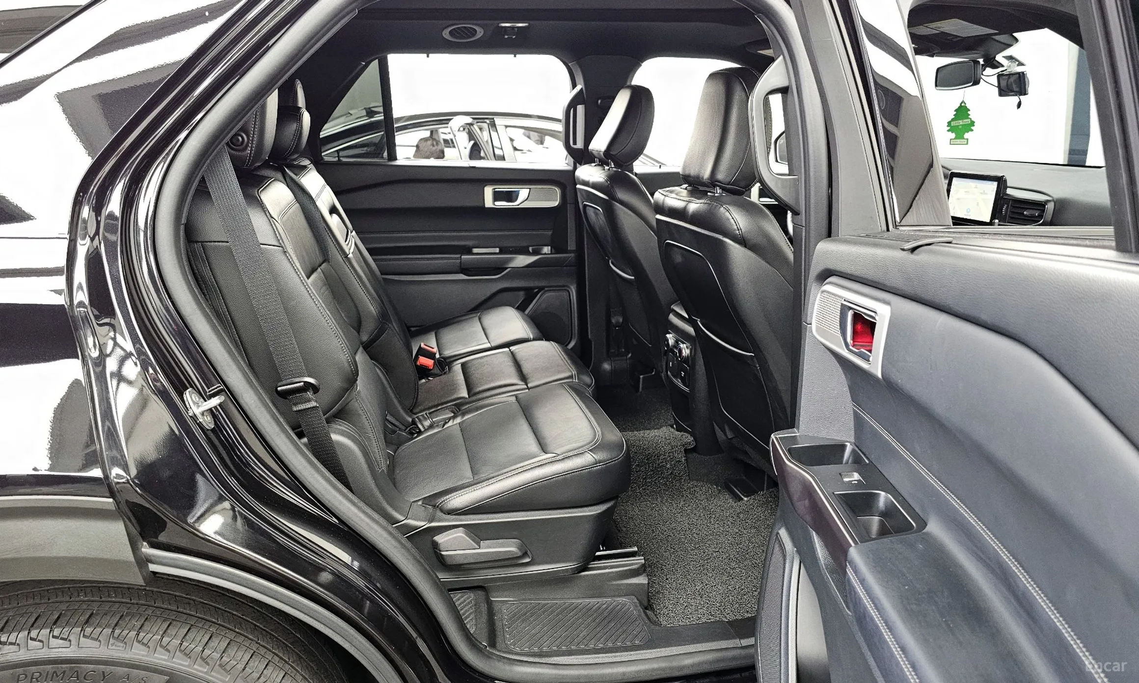 Ford Explorer 6th Generation превью 12