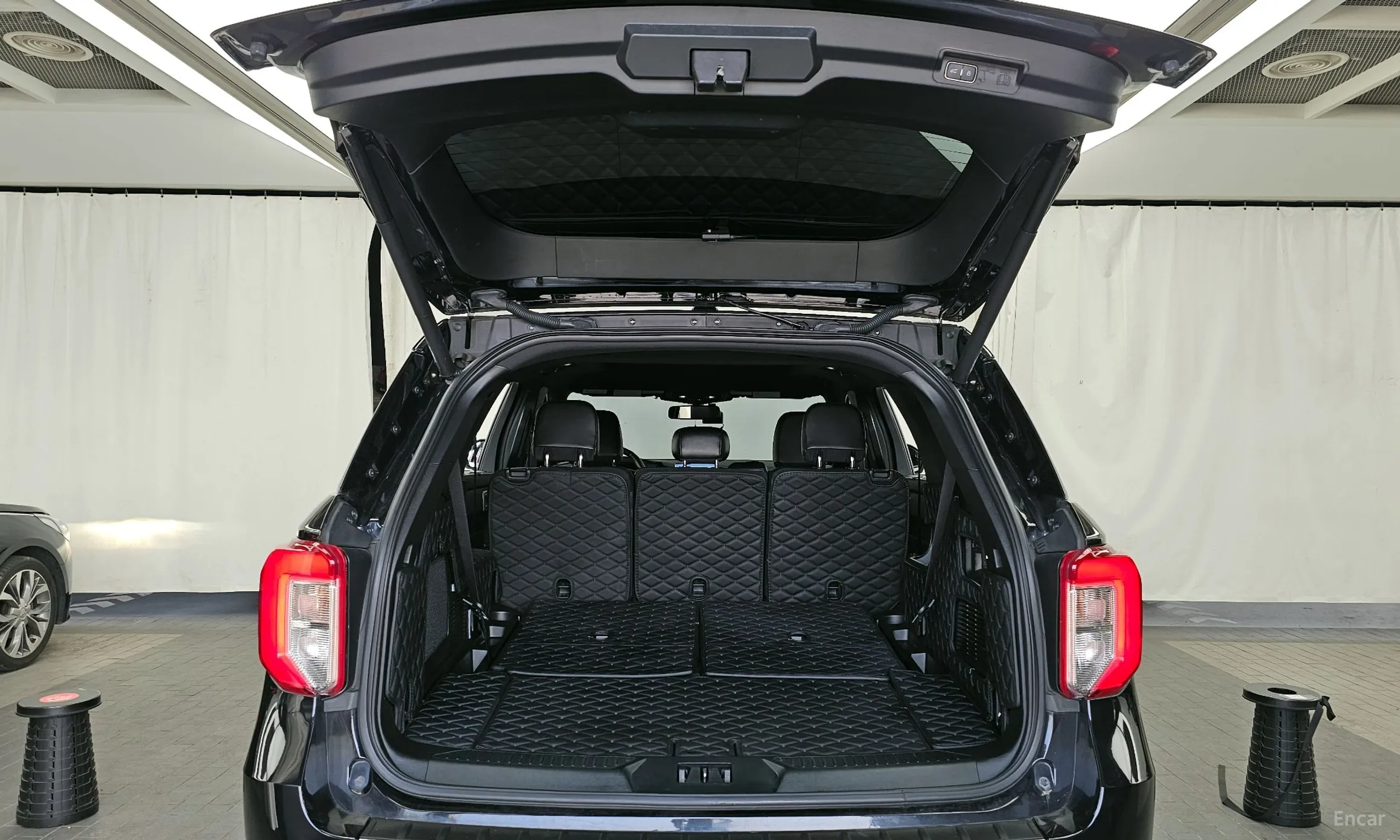 Ford Explorer 6th Generation превью 20