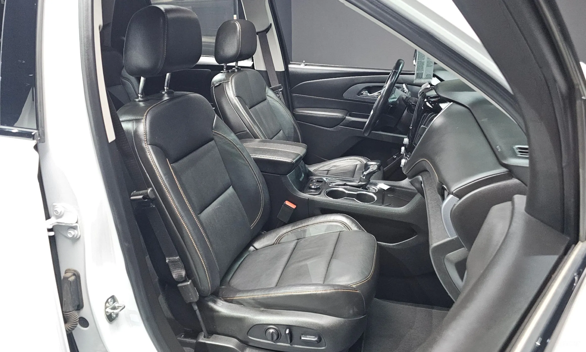 Chevrolet (GM Daewoo) Traverse превью 10