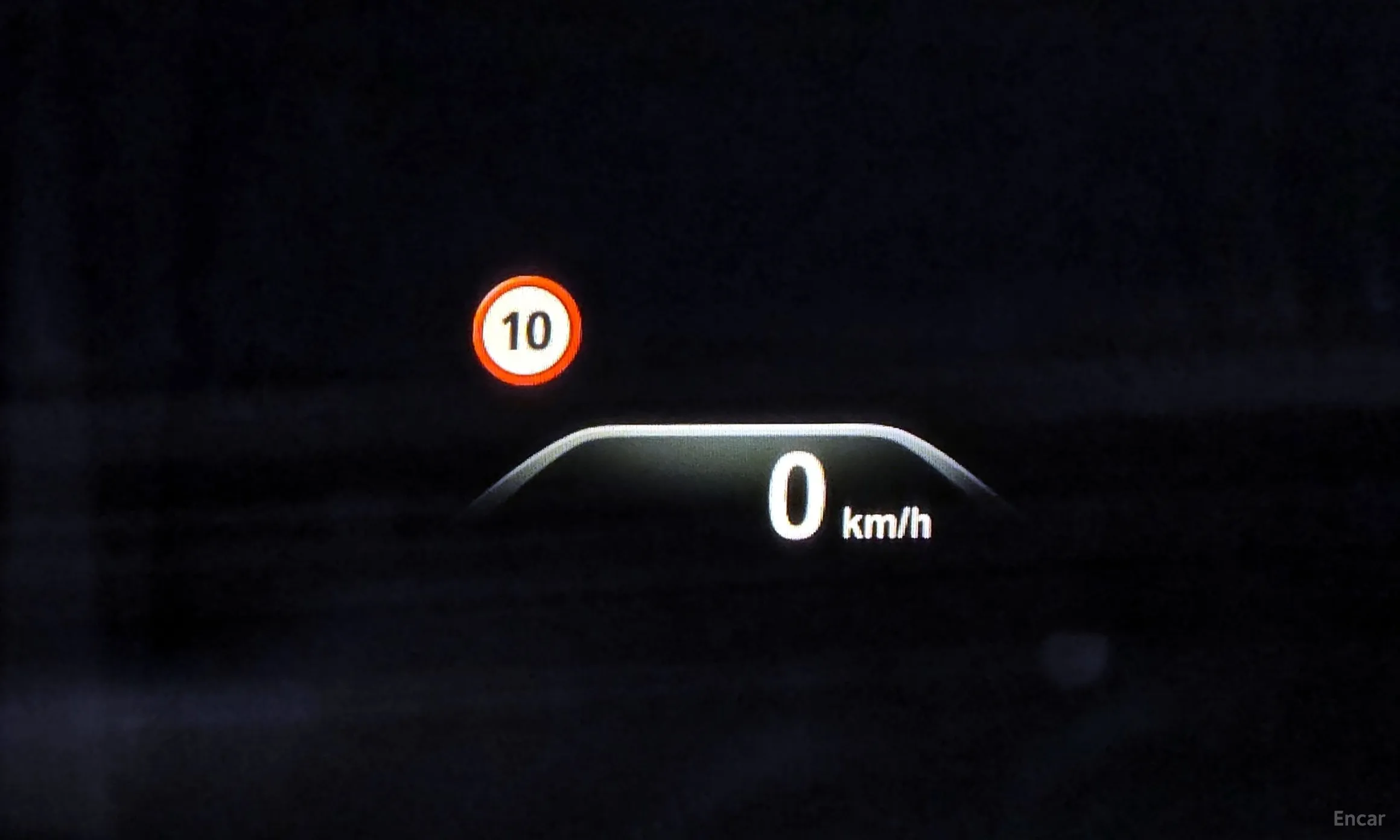 BMW 5 Series (G30) превью 15
