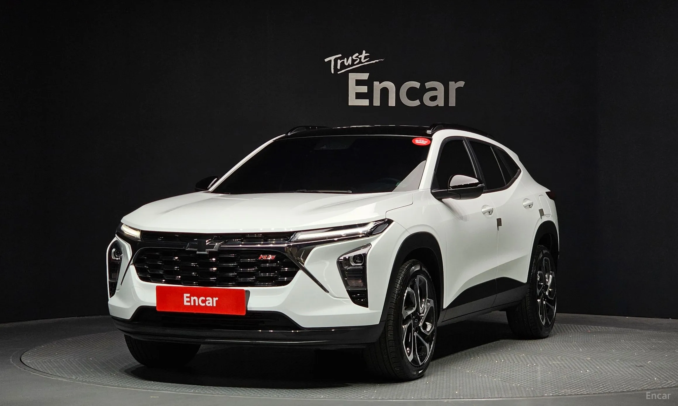 Trax Crossover