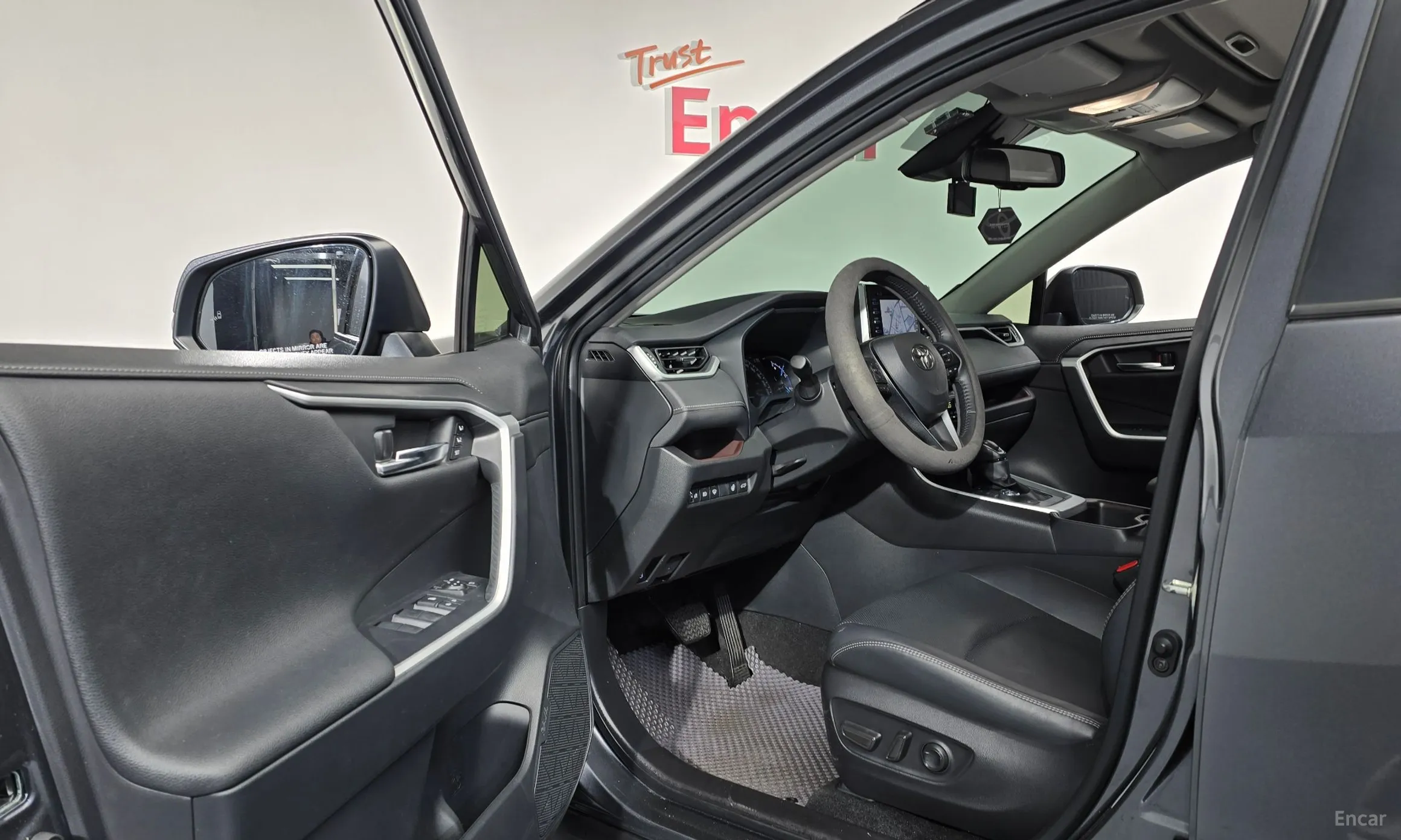 Toyota RAV4 5th Generation превью 10