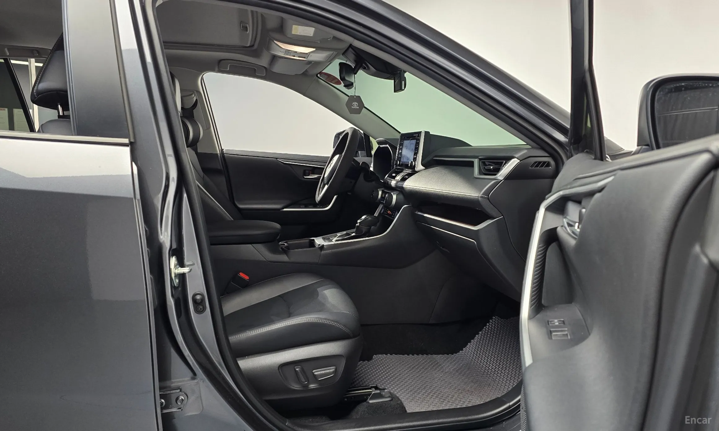 Toyota RAV4 5th Generation превью 11