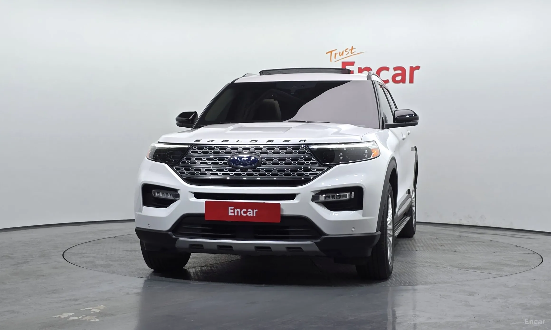 Ford Explorer 6th Generation превью 3