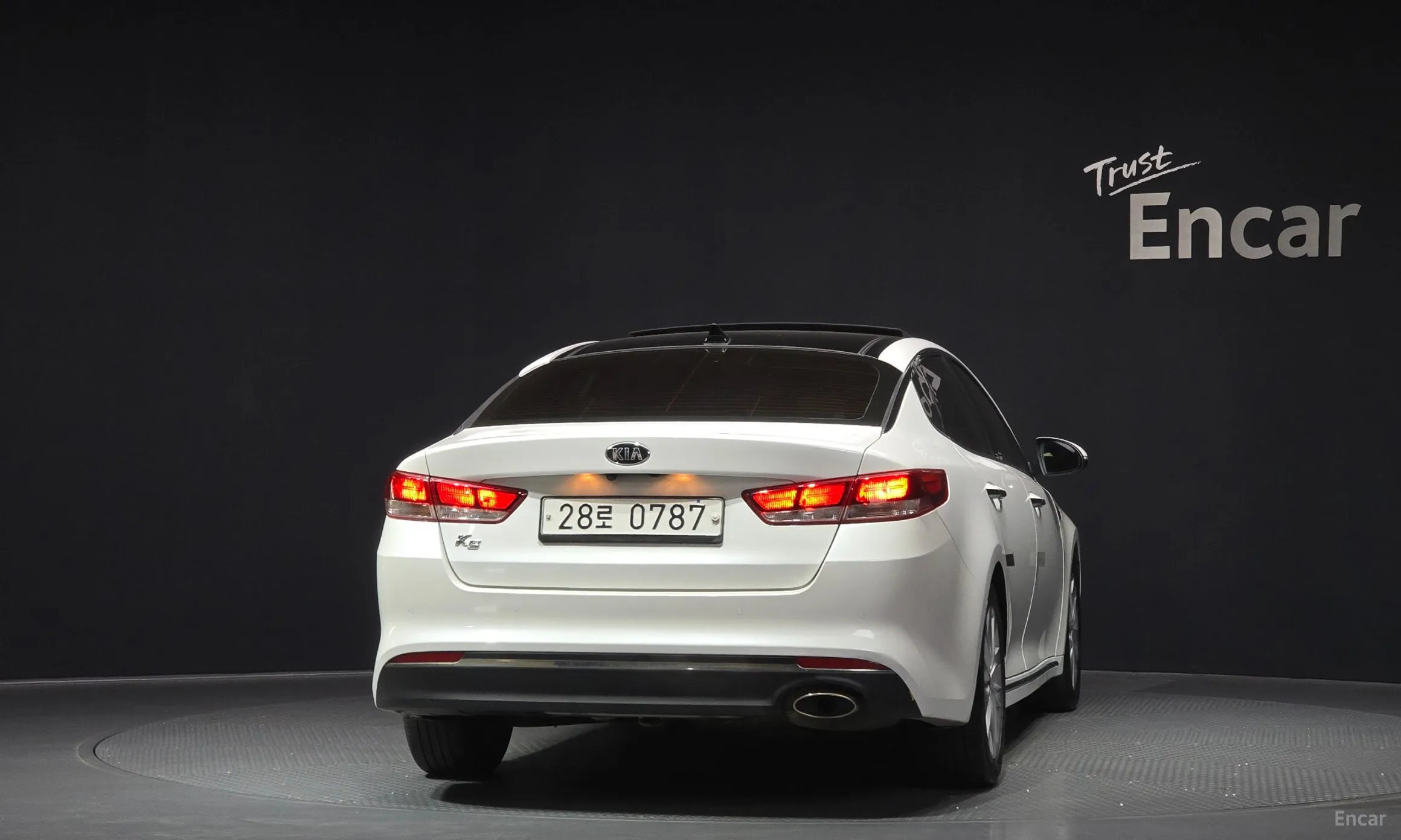 Kia K5 2nd Generation превью 4