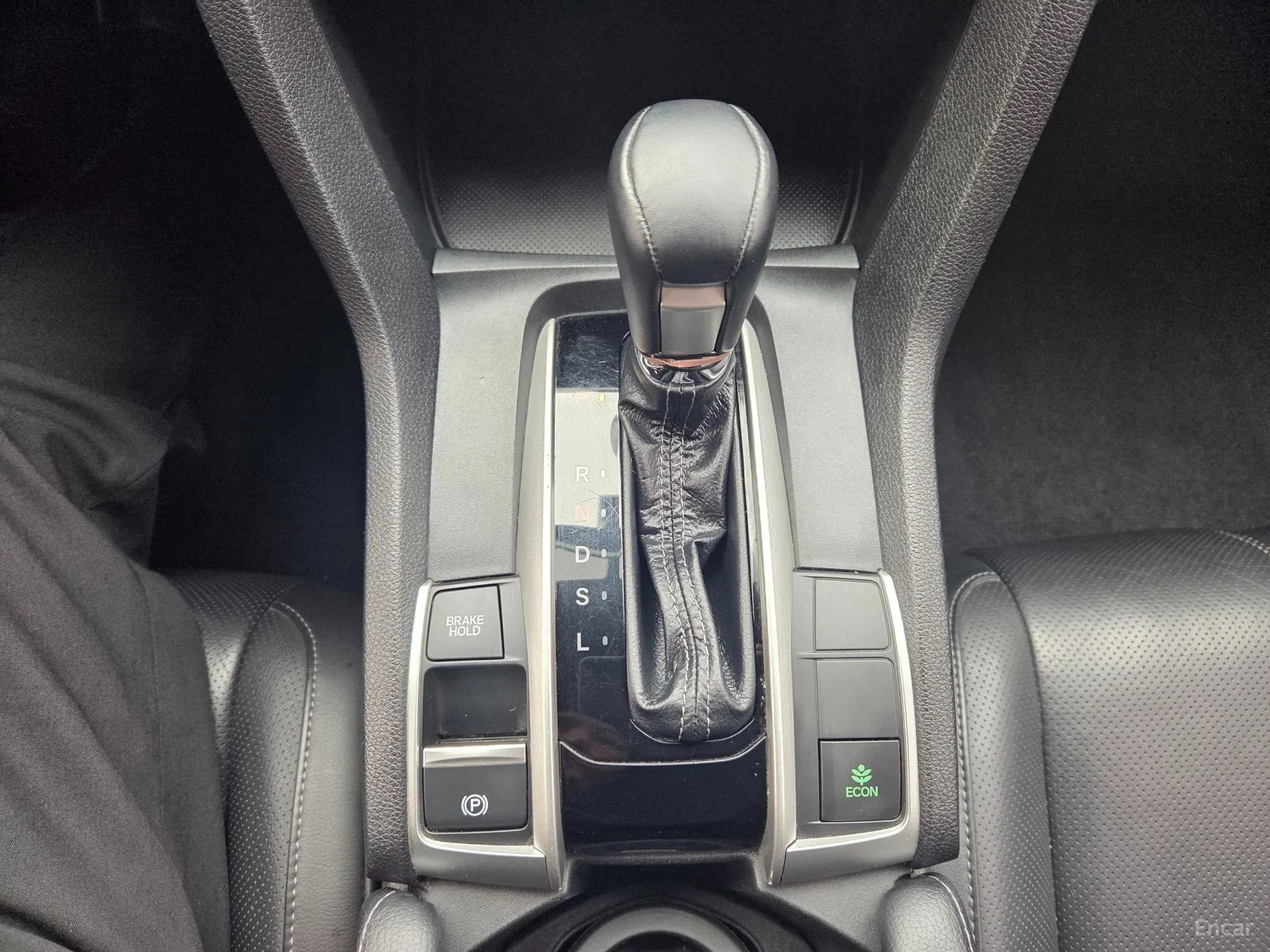 Honda Civic превью 9