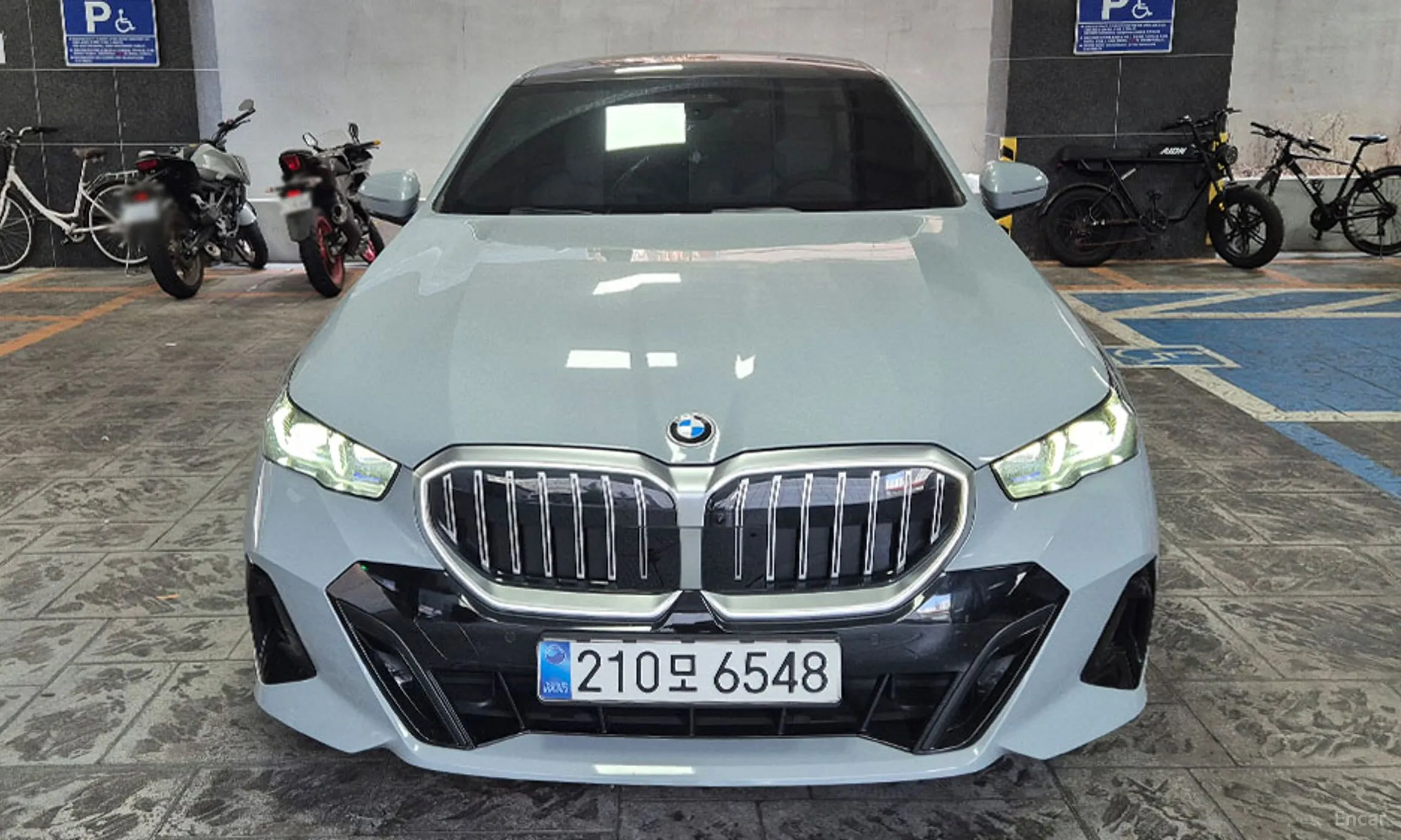 5 Series (G60)