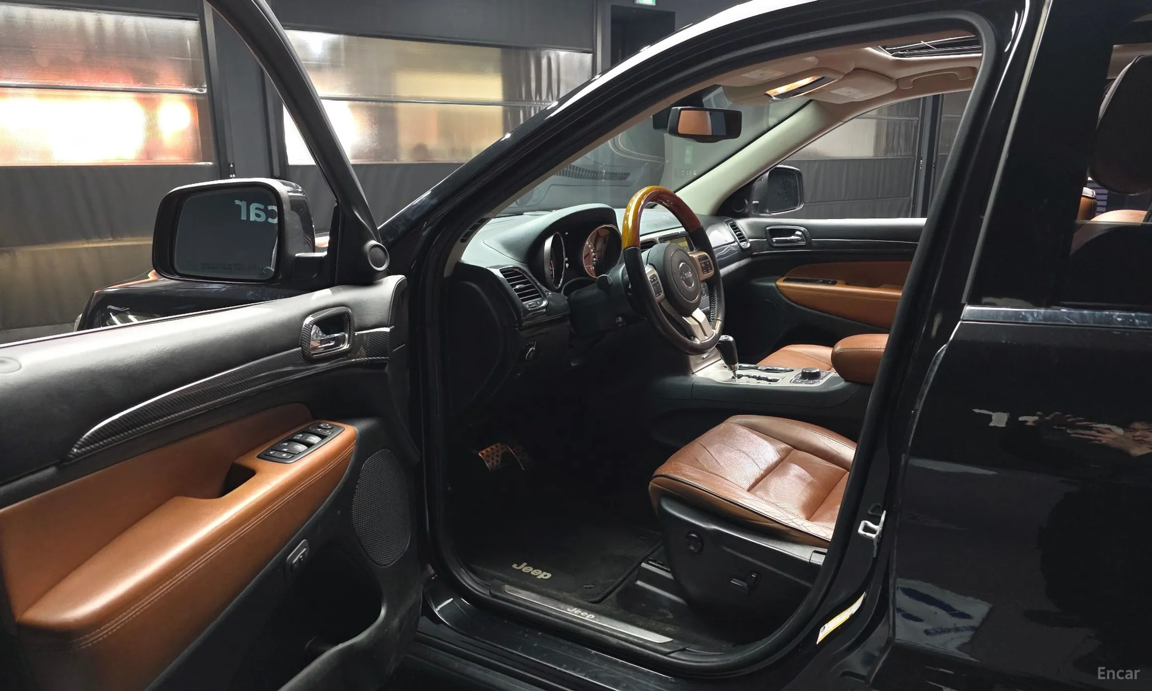 Jeep Grand Cherokee превью 10