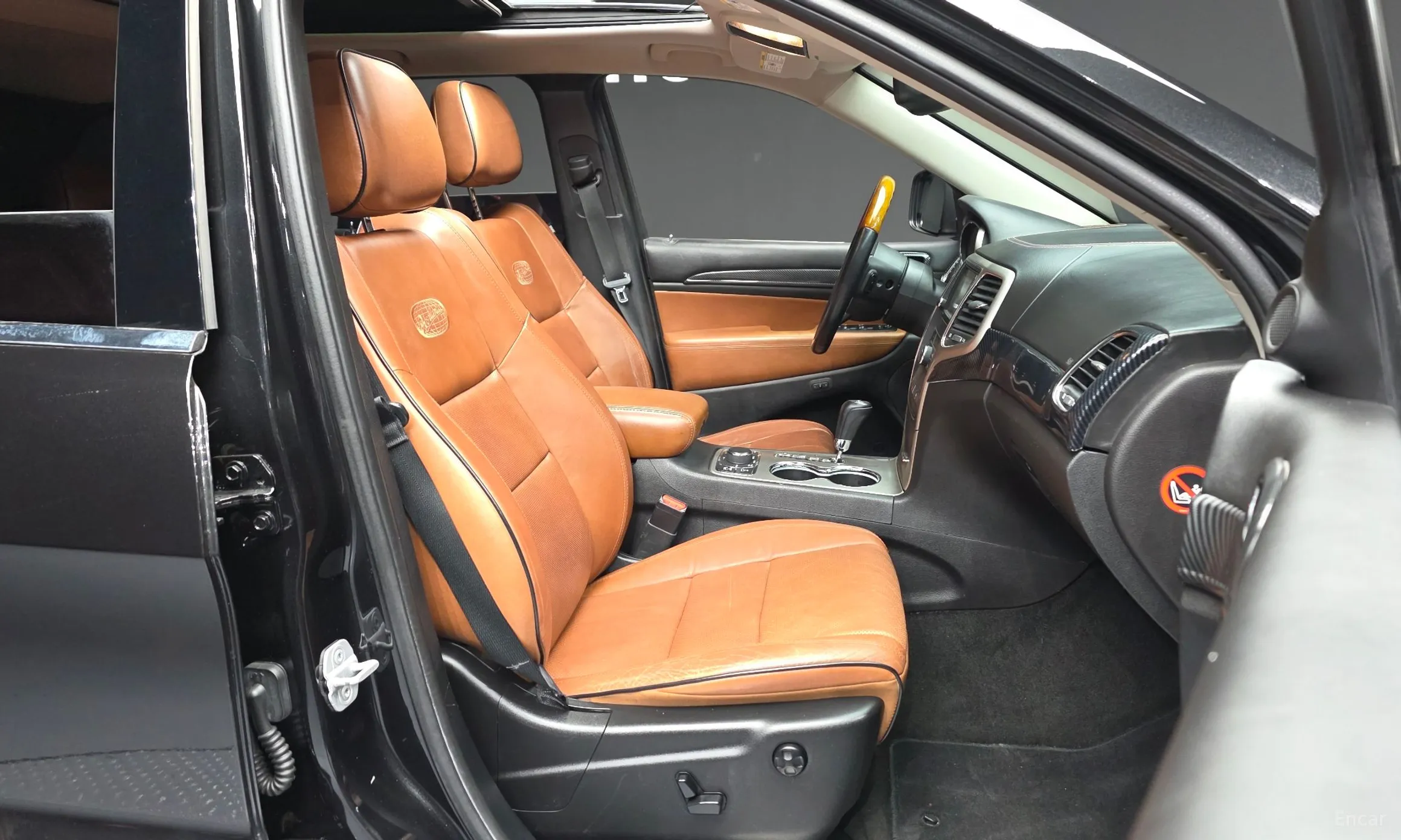 Jeep Grand Cherokee превью 11