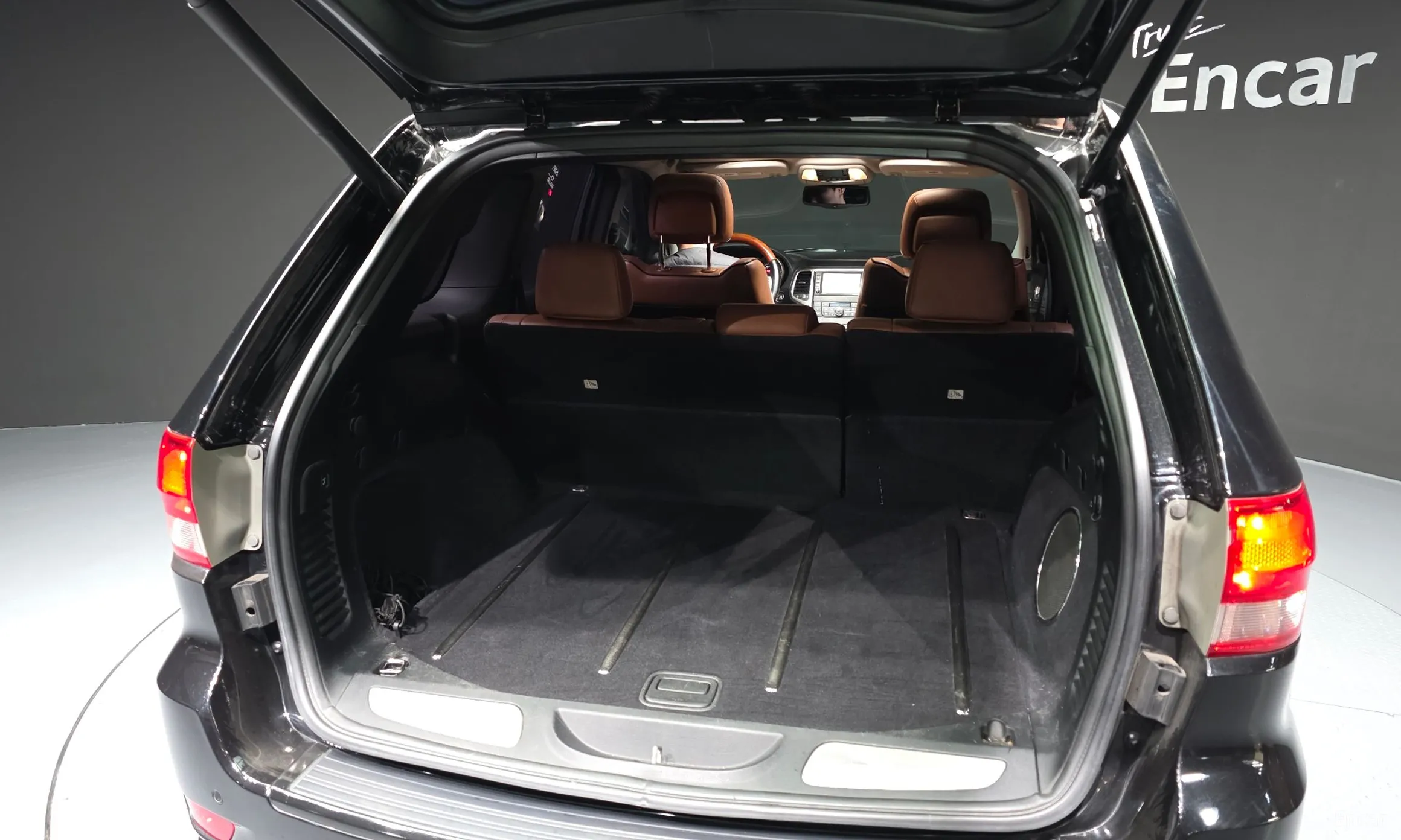 Jeep Grand Cherokee превью 20