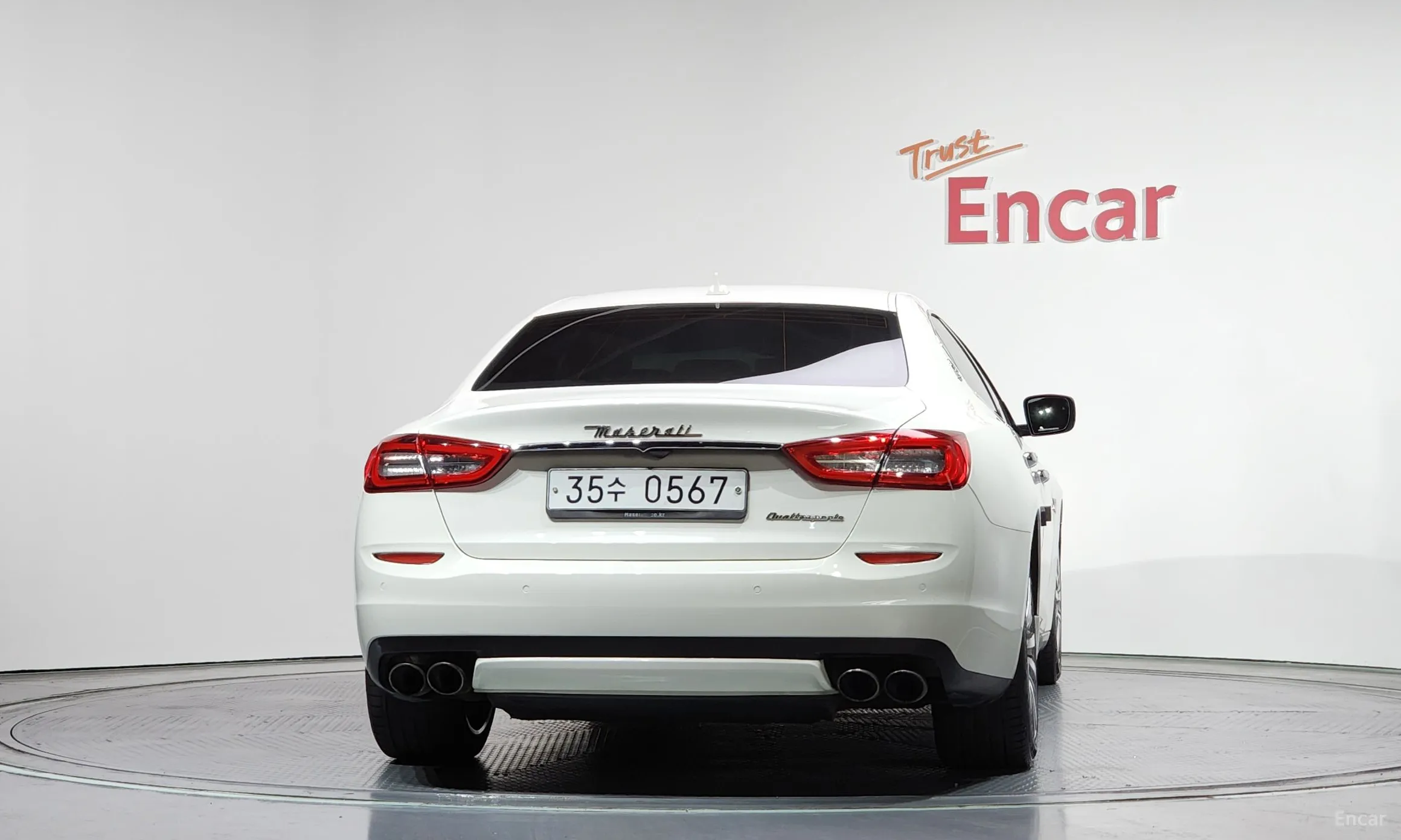 Maserati Quattroporte превью 4
