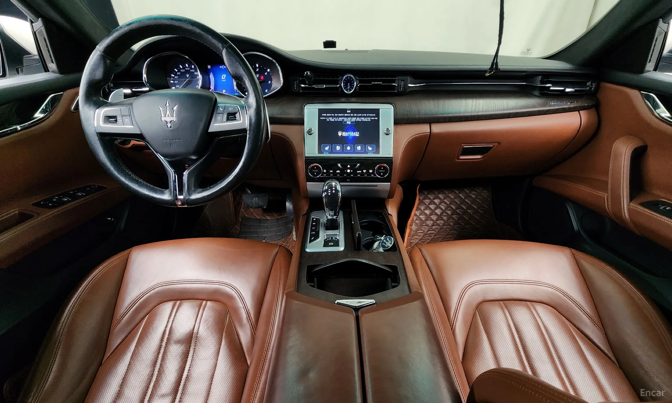 Maserati Quattroporte превью 7