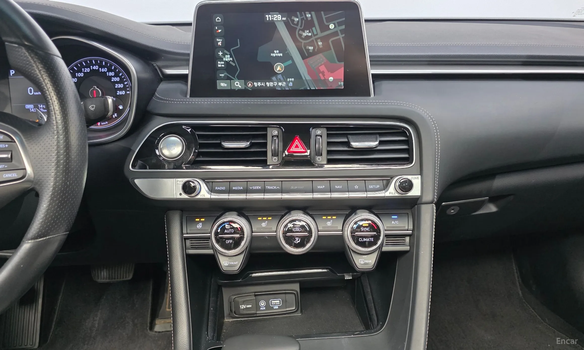 Genesis G70 превью 16