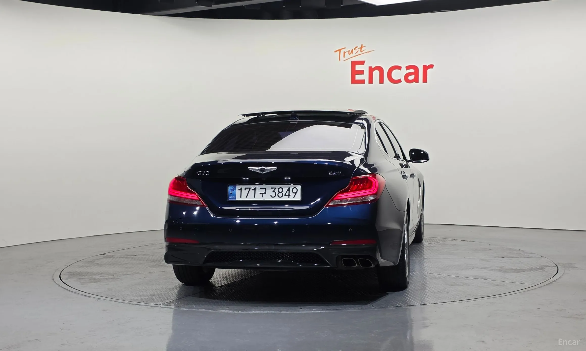 Genesis G70 превью 4