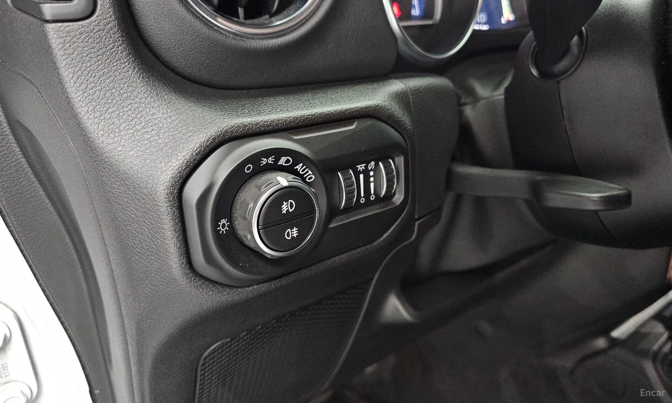 Jeep Wrangler (JL) превью 19