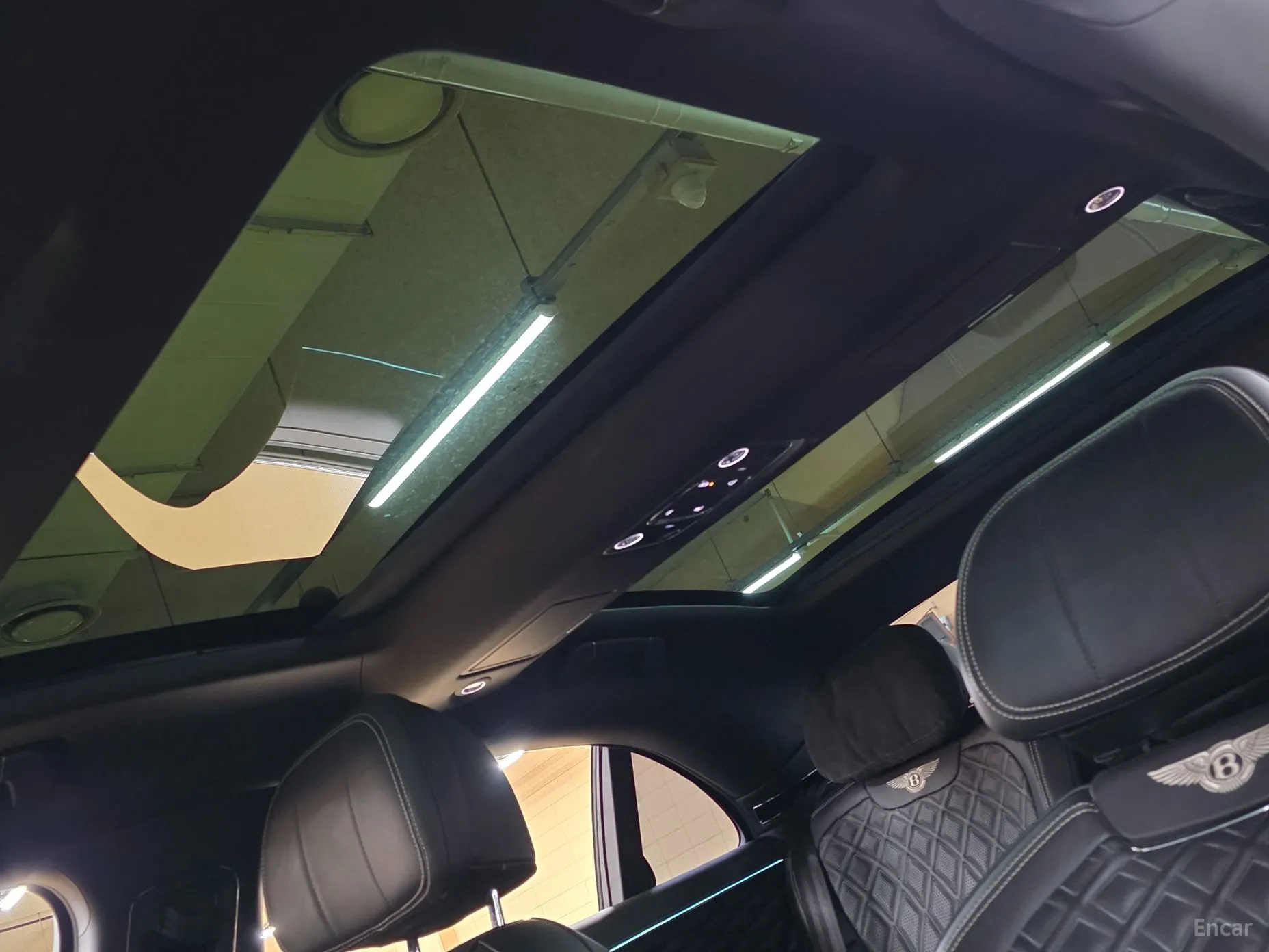 Bentley Flying Spur 3rd Generation превью 14
