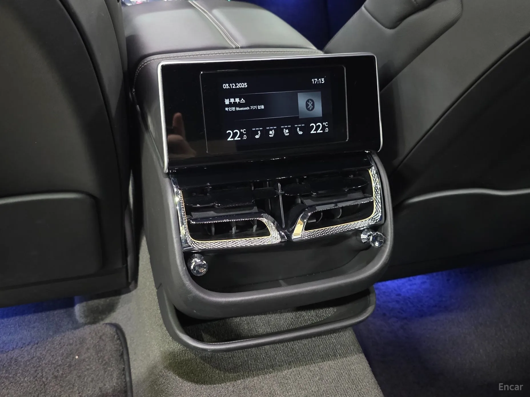 Bentley Flying Spur 3rd Generation превью 16