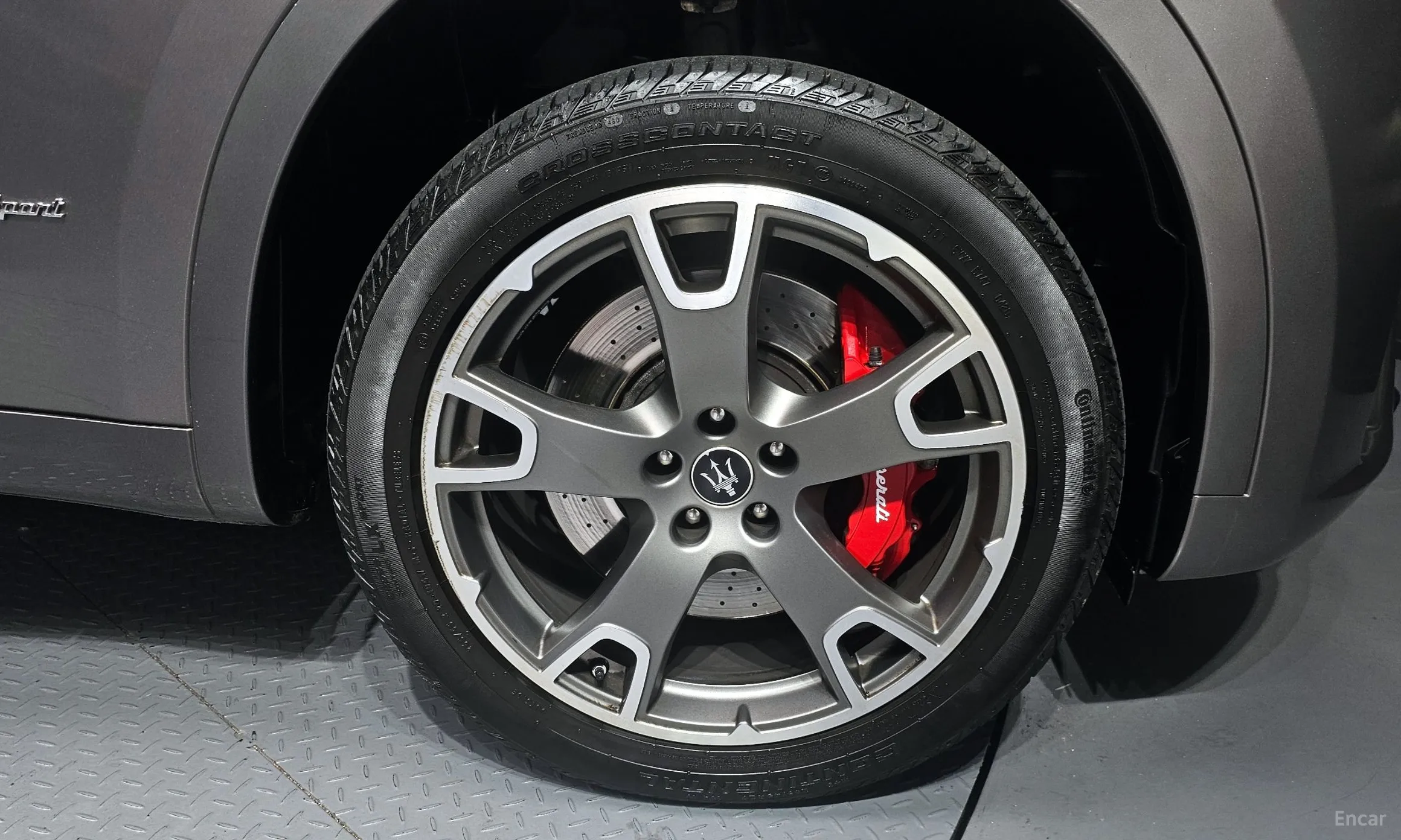 Maserati Levante превью 5