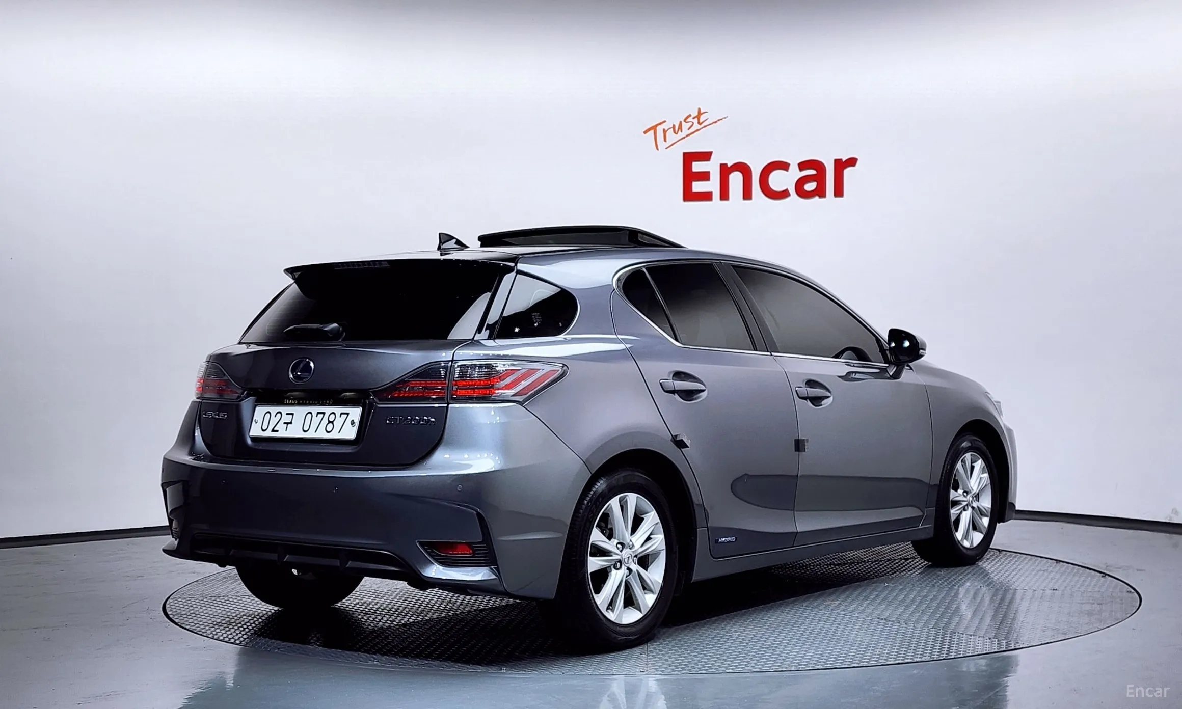 Lexus CT200h