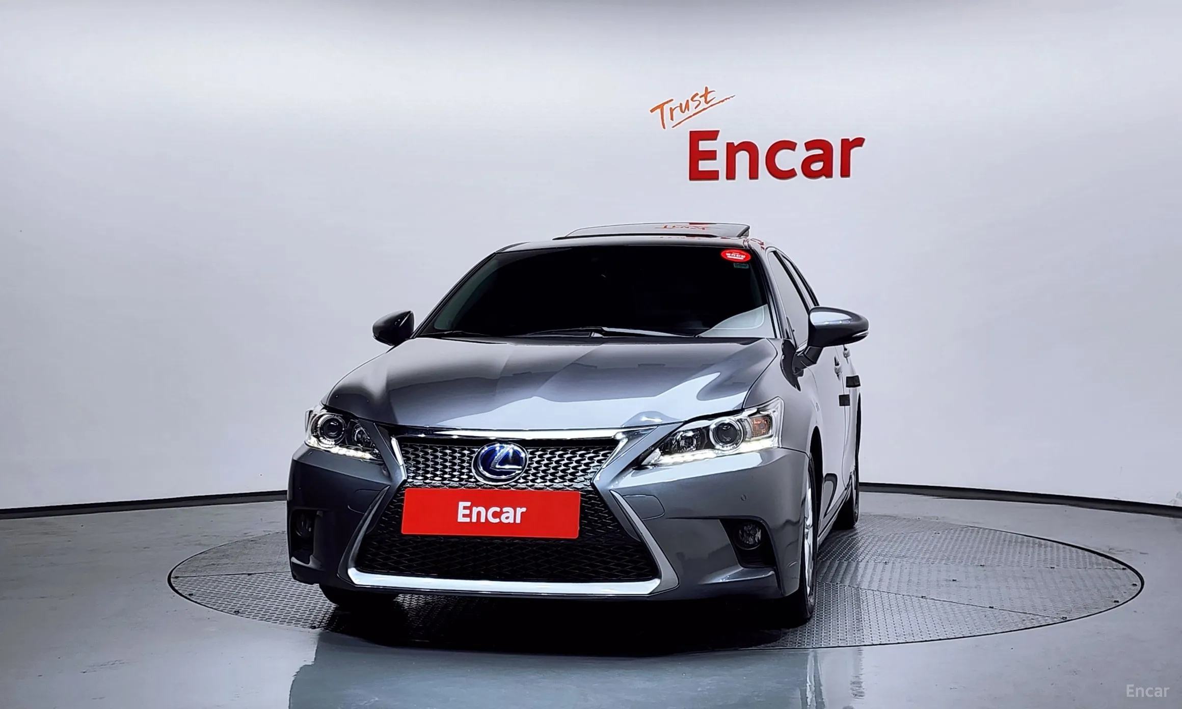 Lexus CT200h превью 3