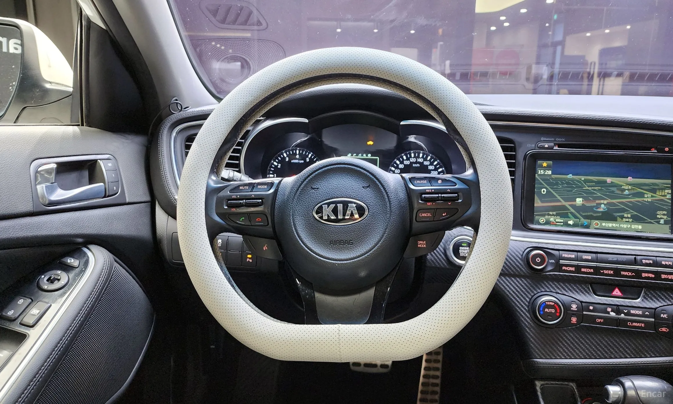 Kia K5 превью 14